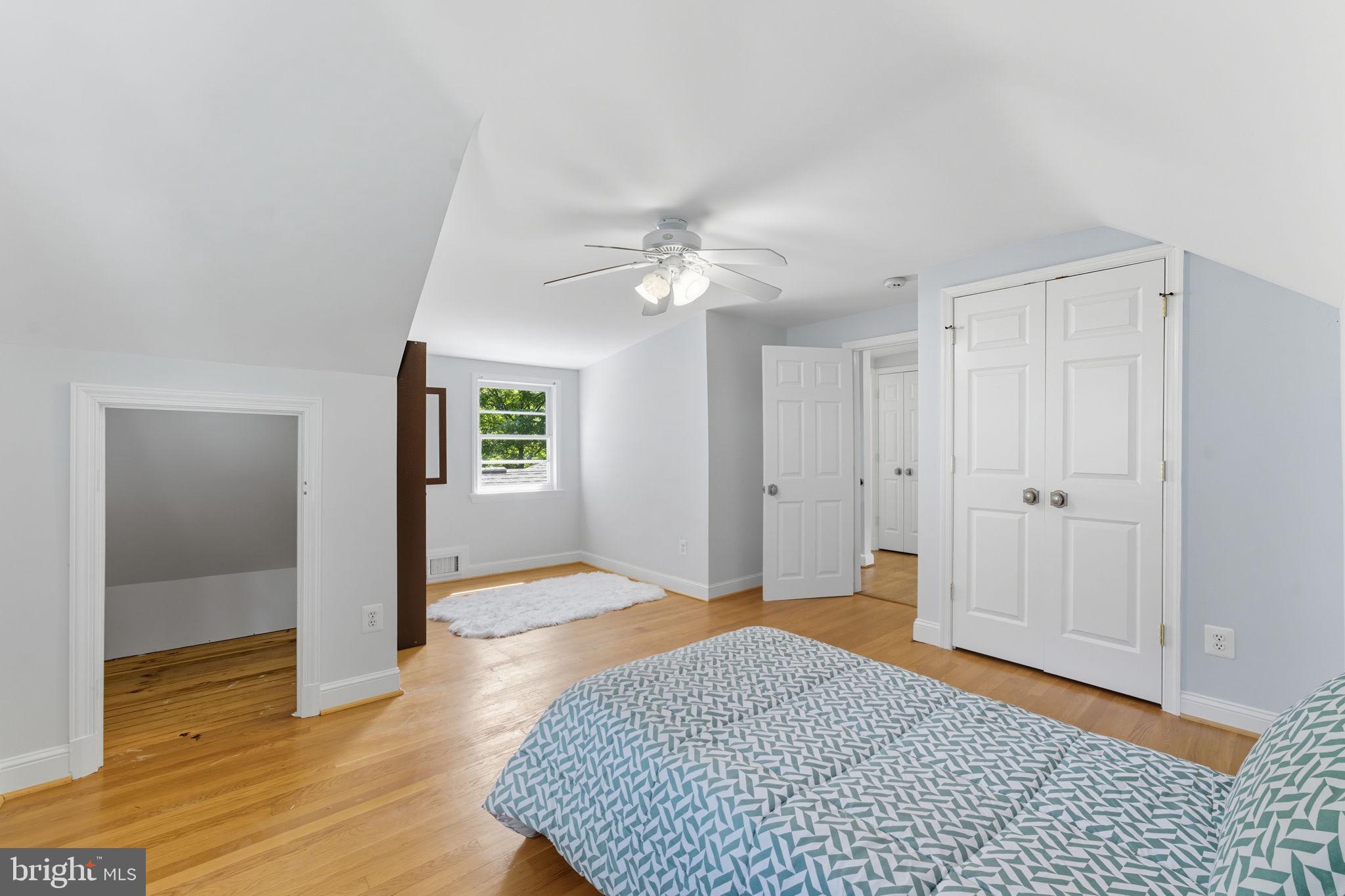 MONTICELLO PARK - Residential