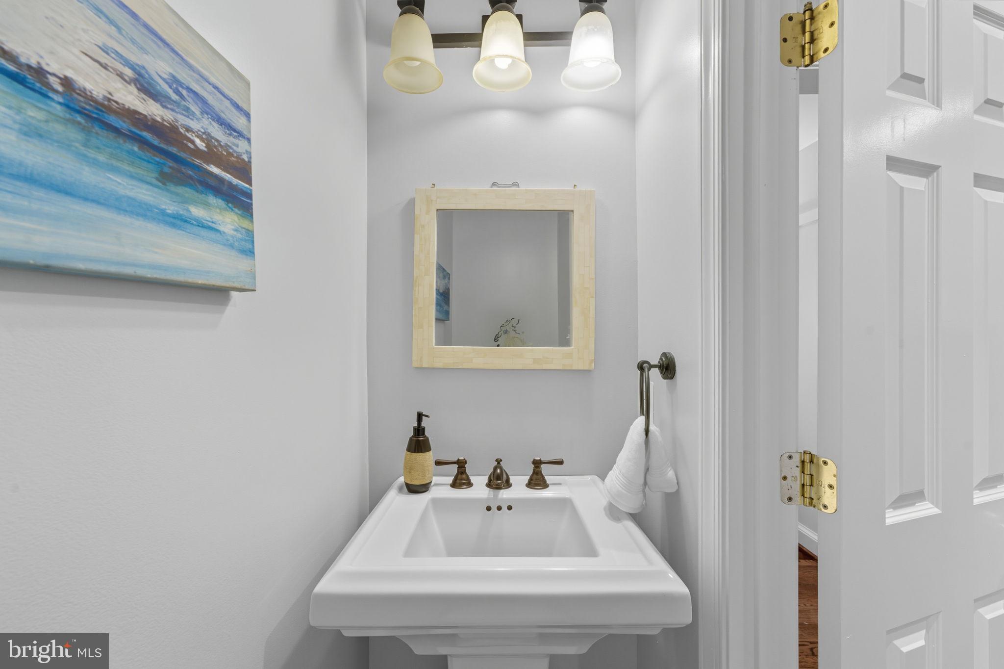 MONTICELLO PARK - Residential