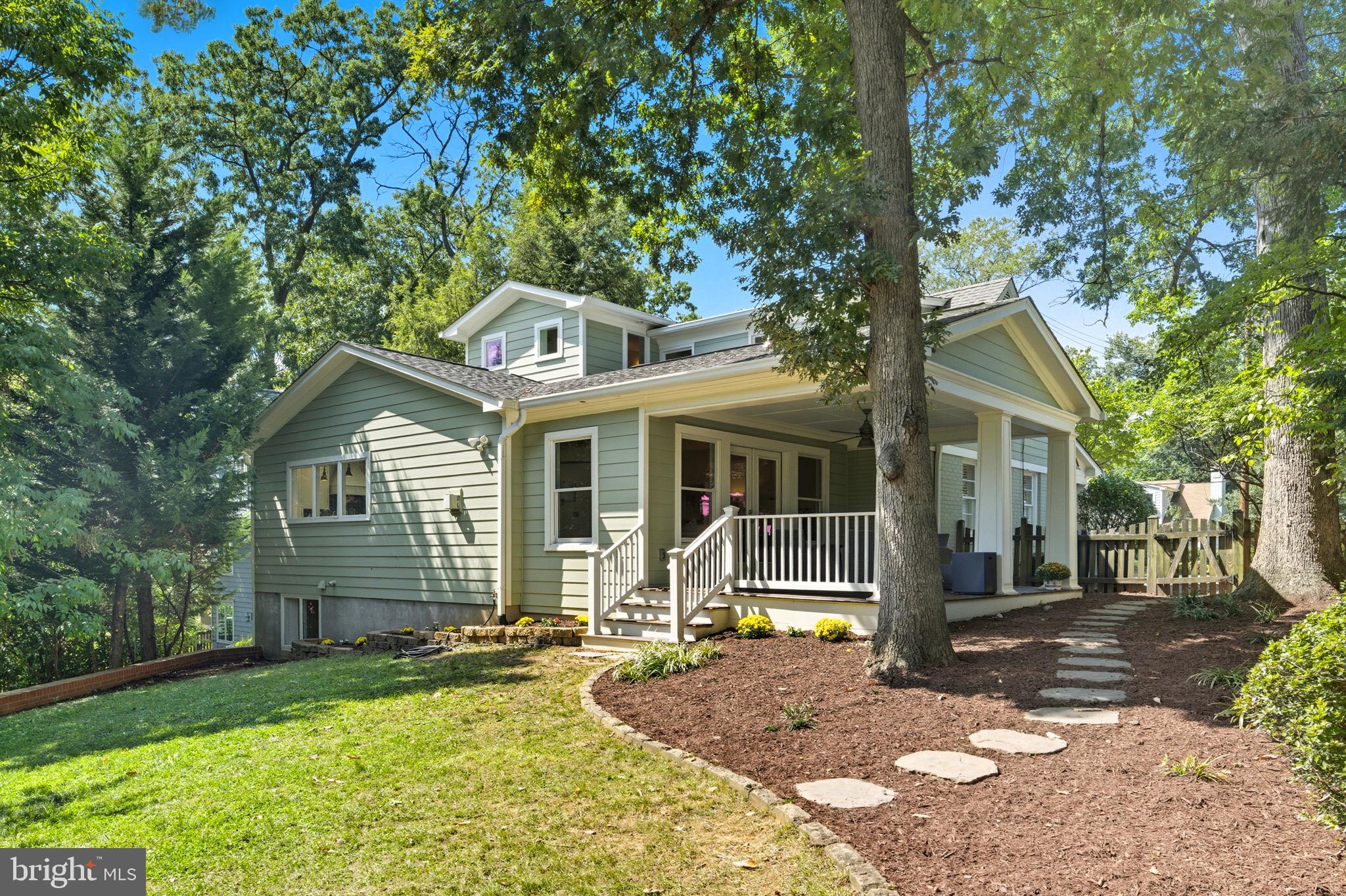 MONTICELLO PARK - Residential