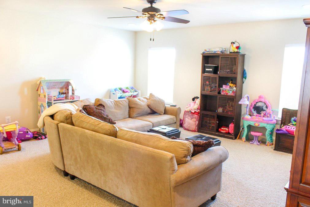 LEONARDS GRANT - Residential