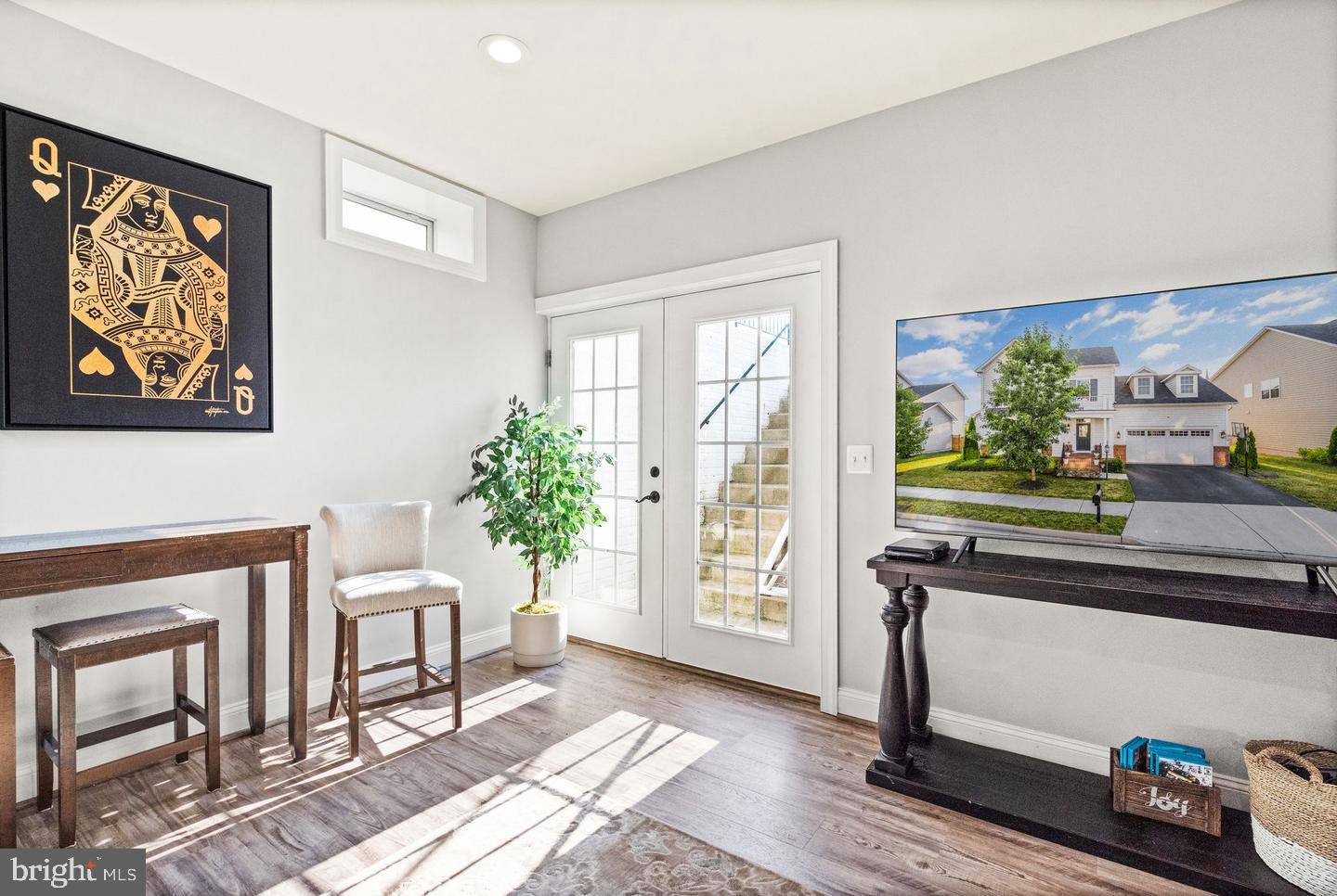 MOON GLADE FARM - Residential