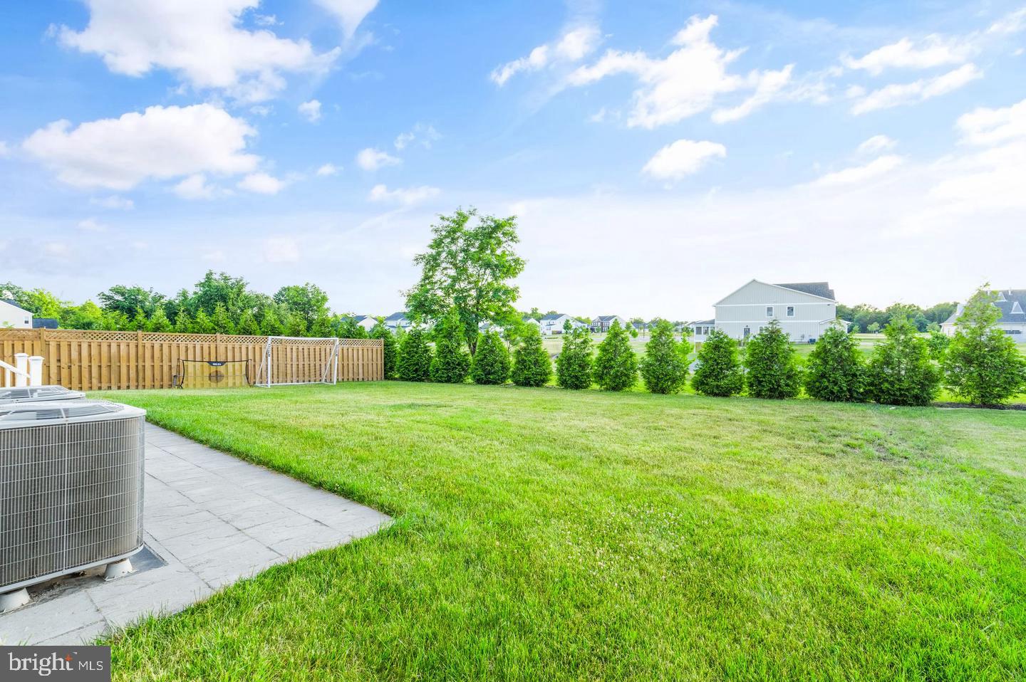 MOON GLADE FARM - Residential