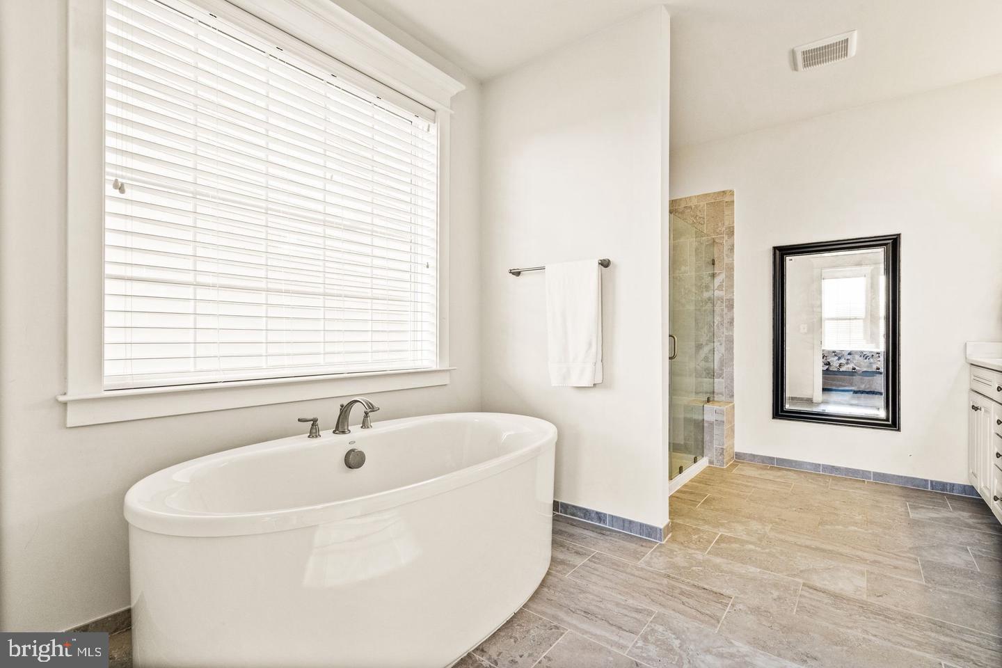 MOON GLADE FARM - Residential