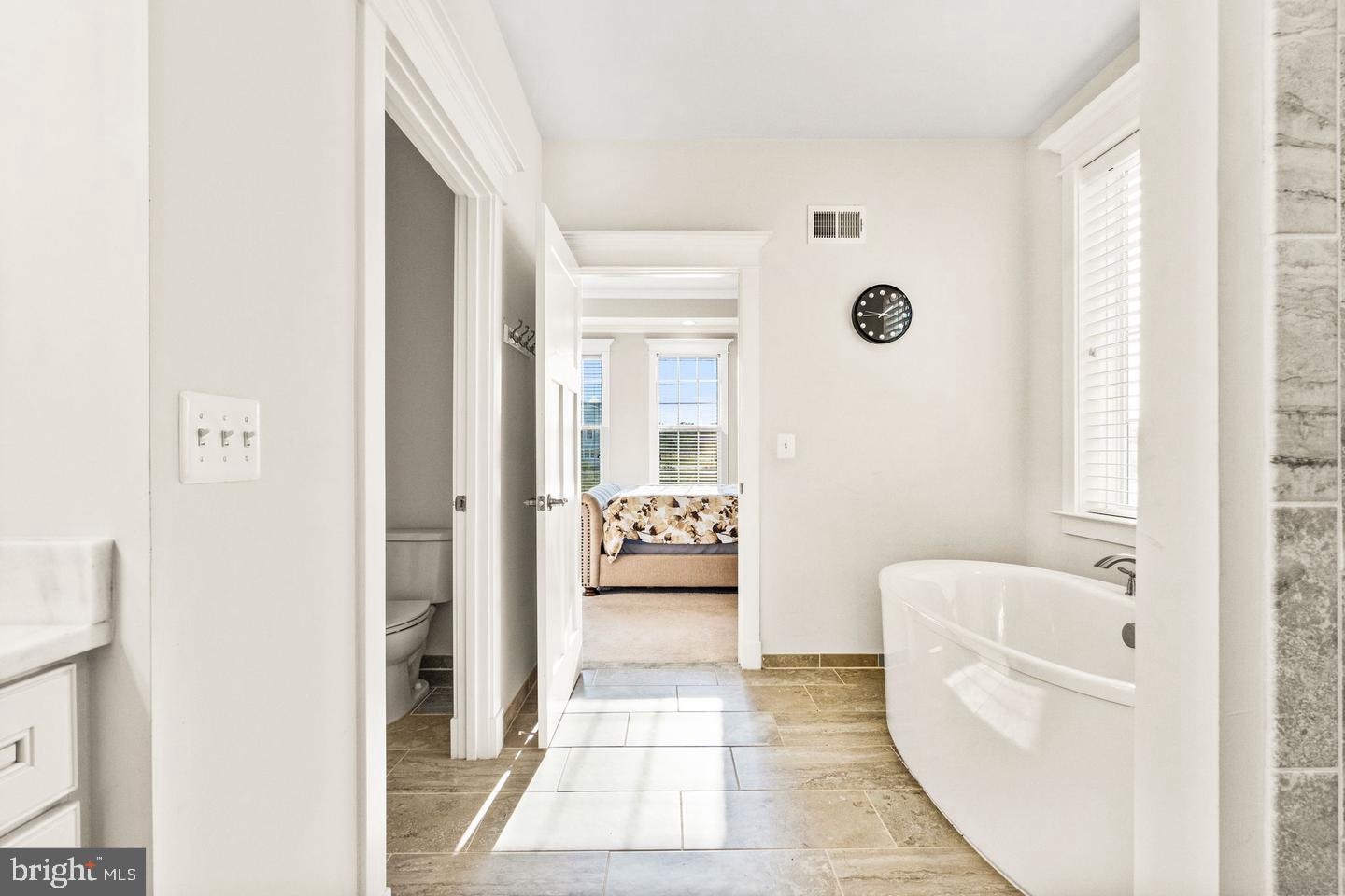 MOON GLADE FARM - Residential