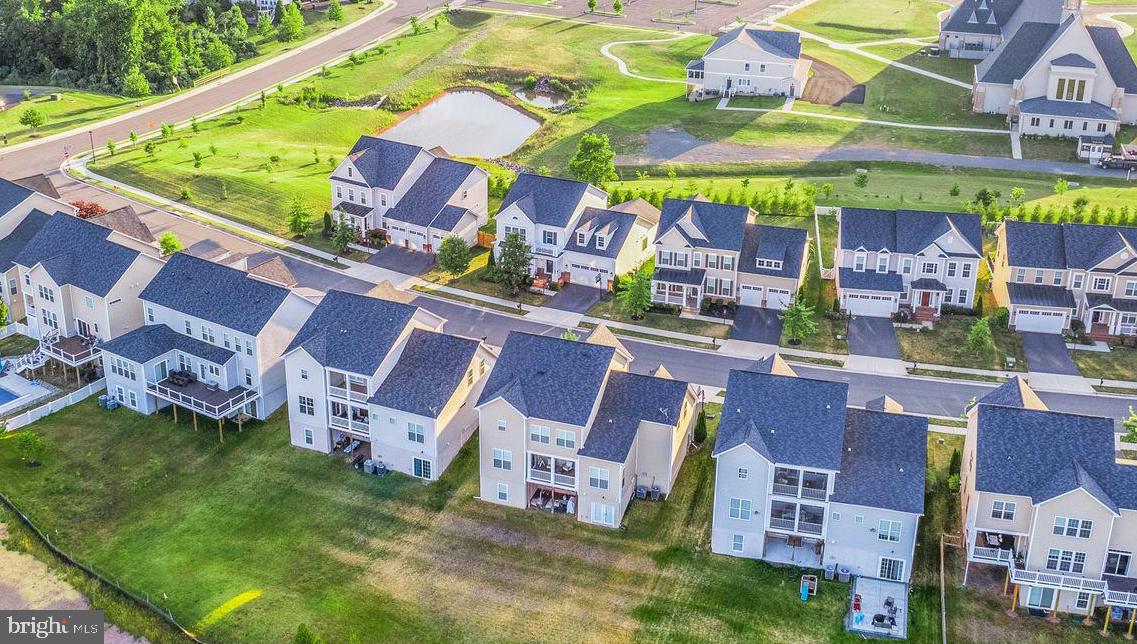 MOON GLADE FARM - Residential