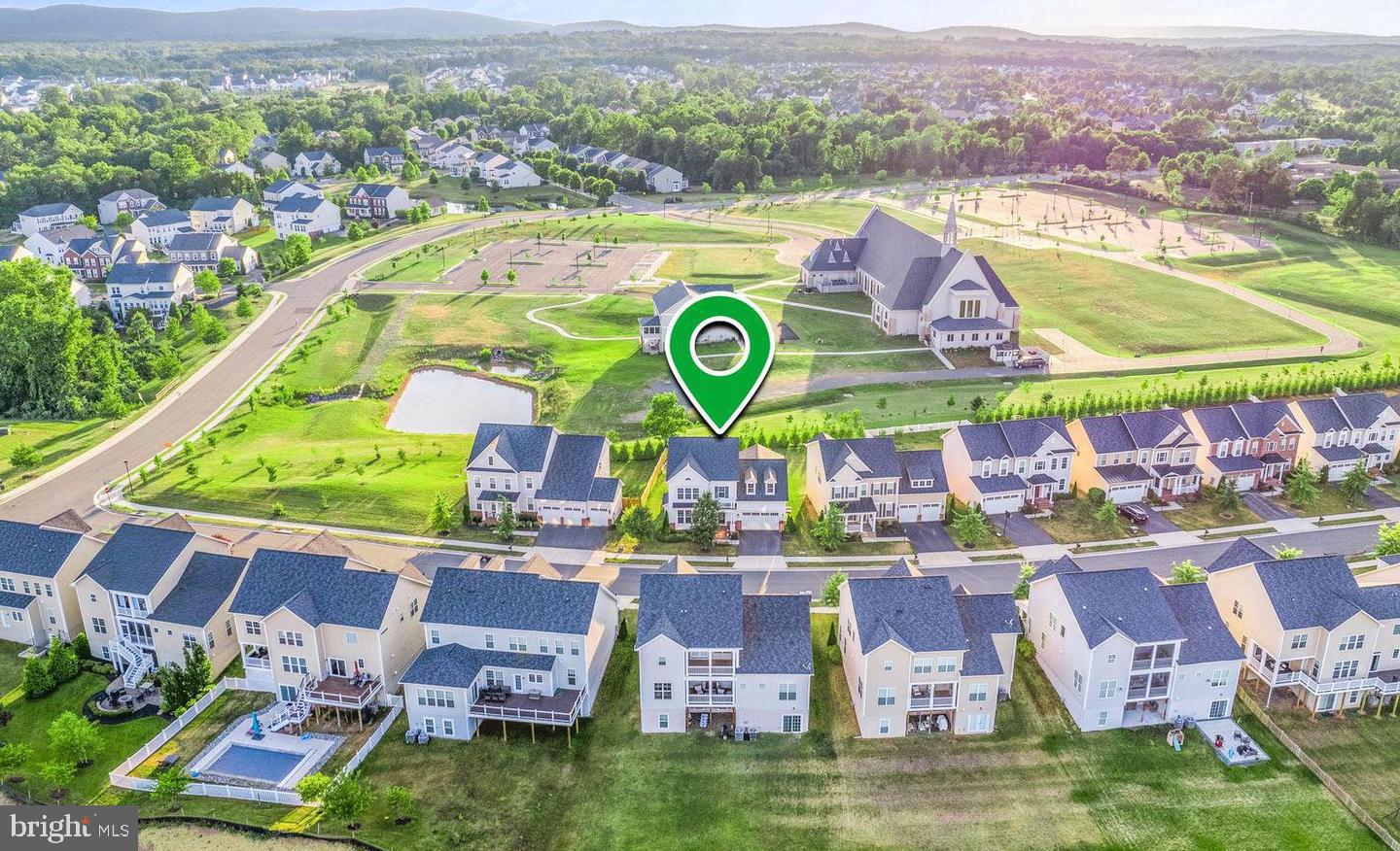 MOON GLADE FARM - Residential