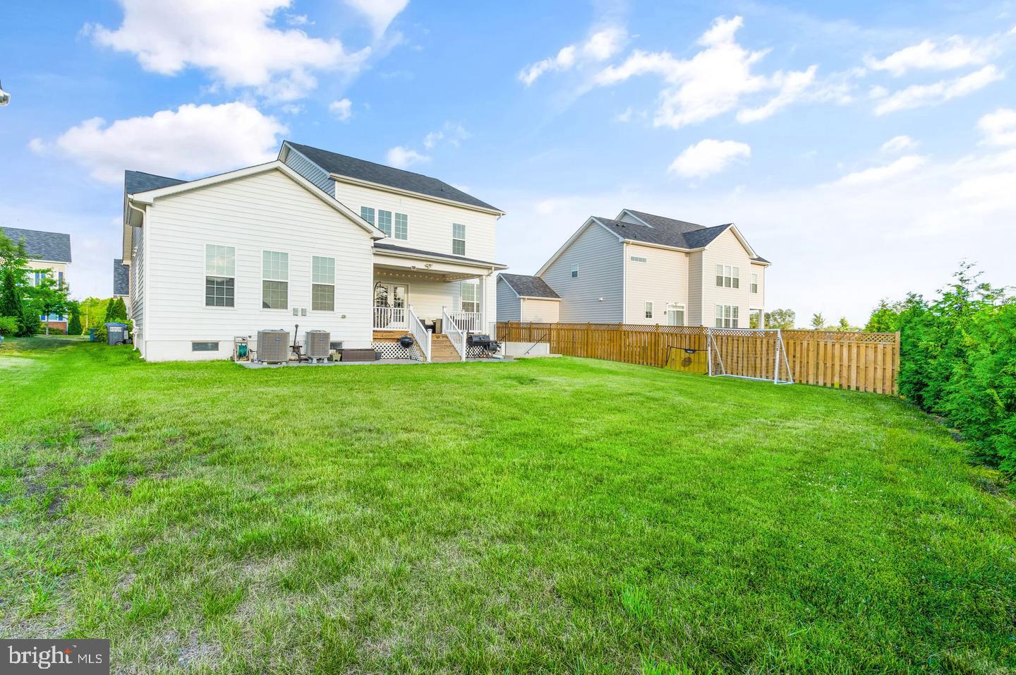 MOON GLADE FARM - Residential