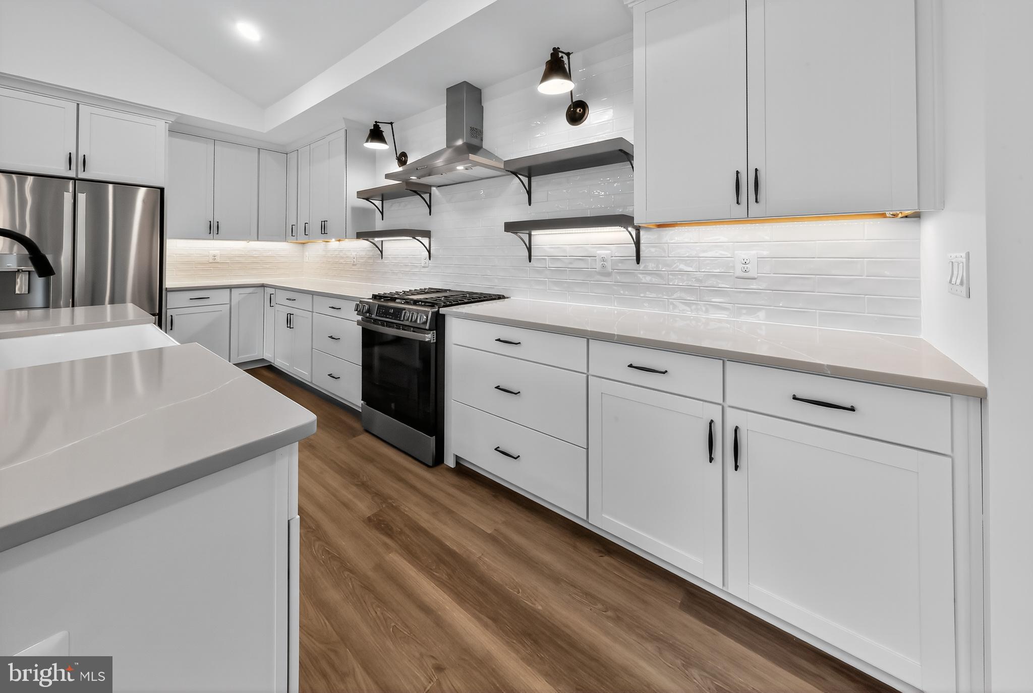 LIBERTY WEST - Residential