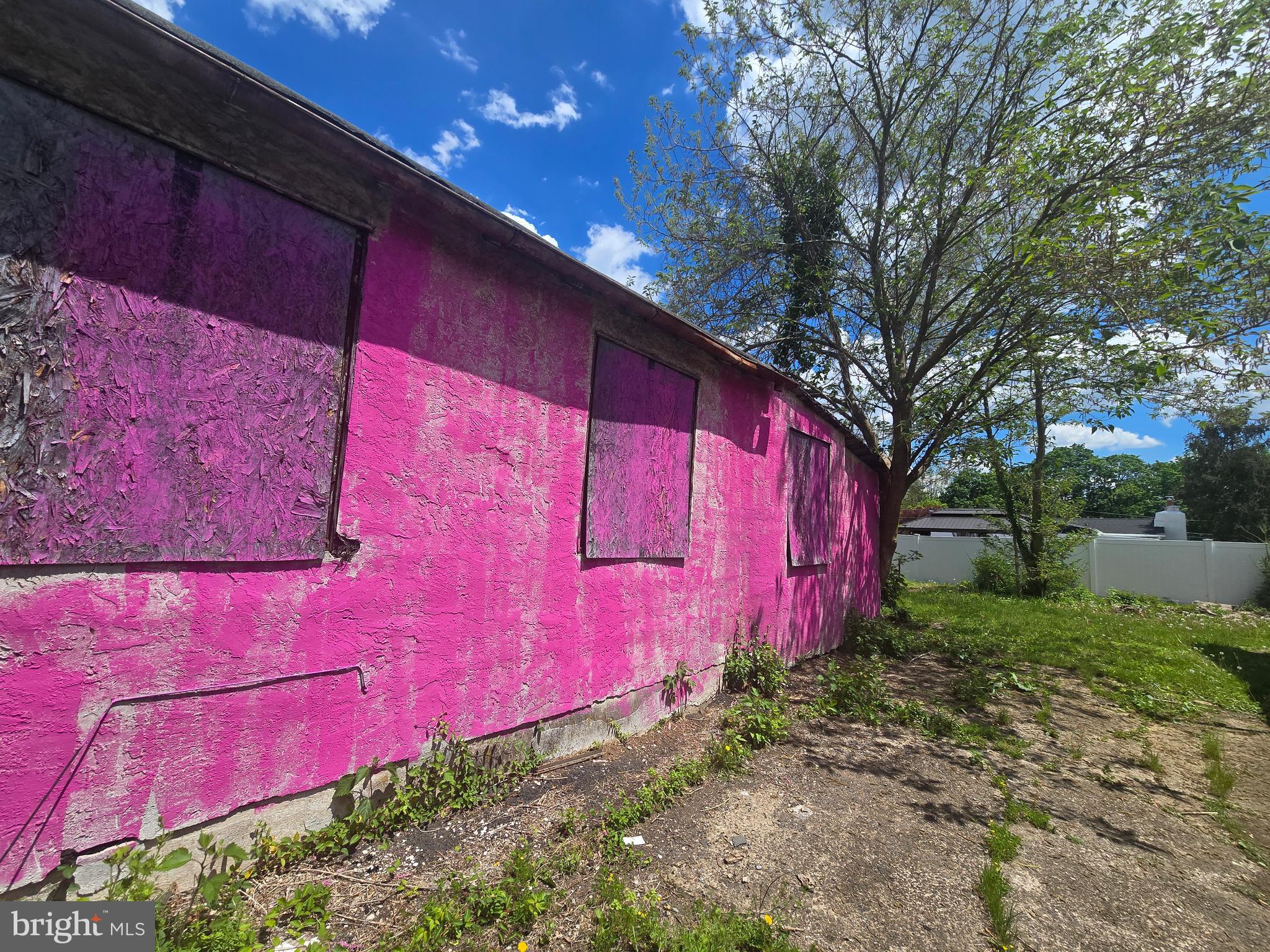 NORTH HILLS - Residential