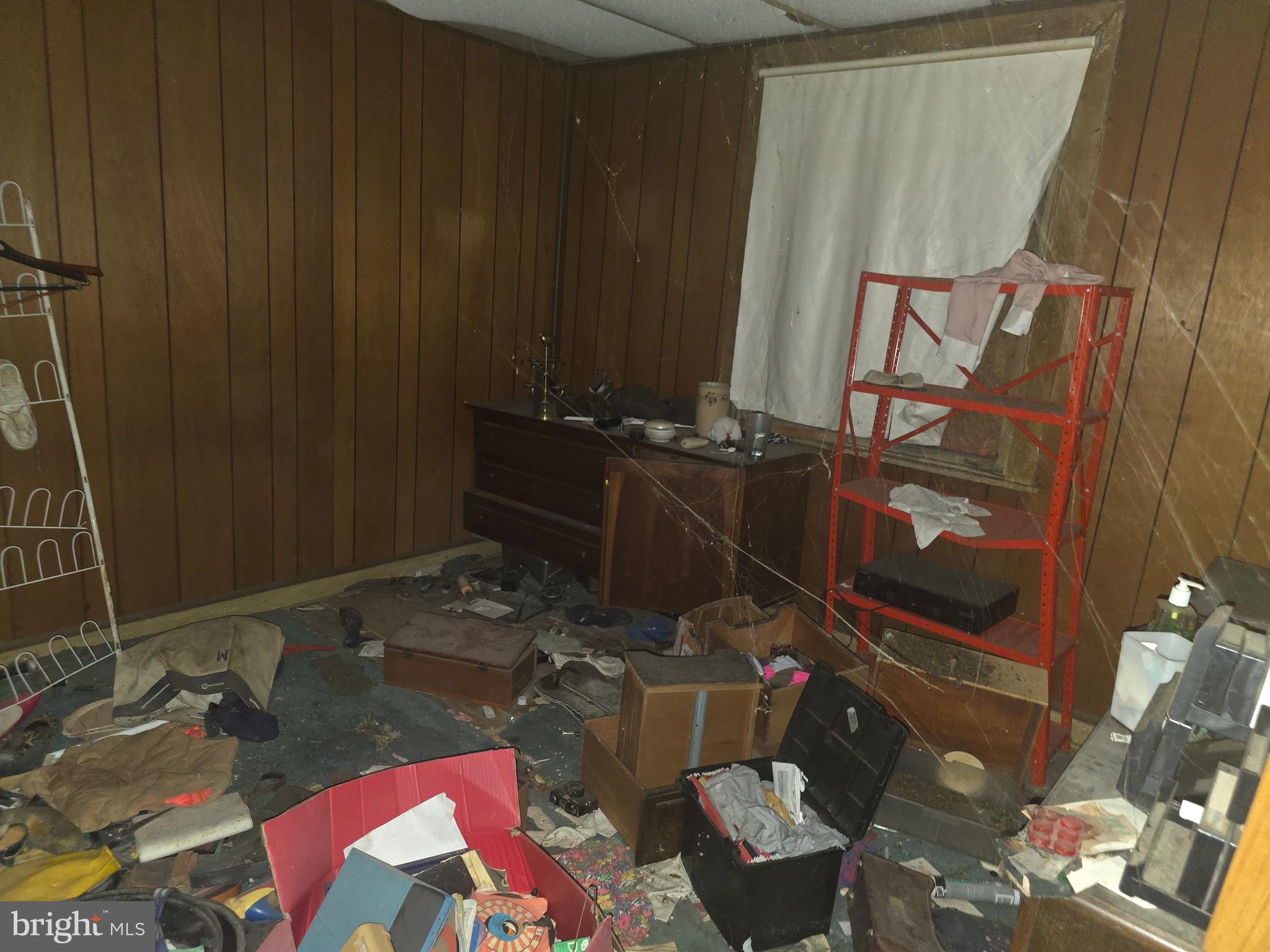 NORTH HILLS - Residential