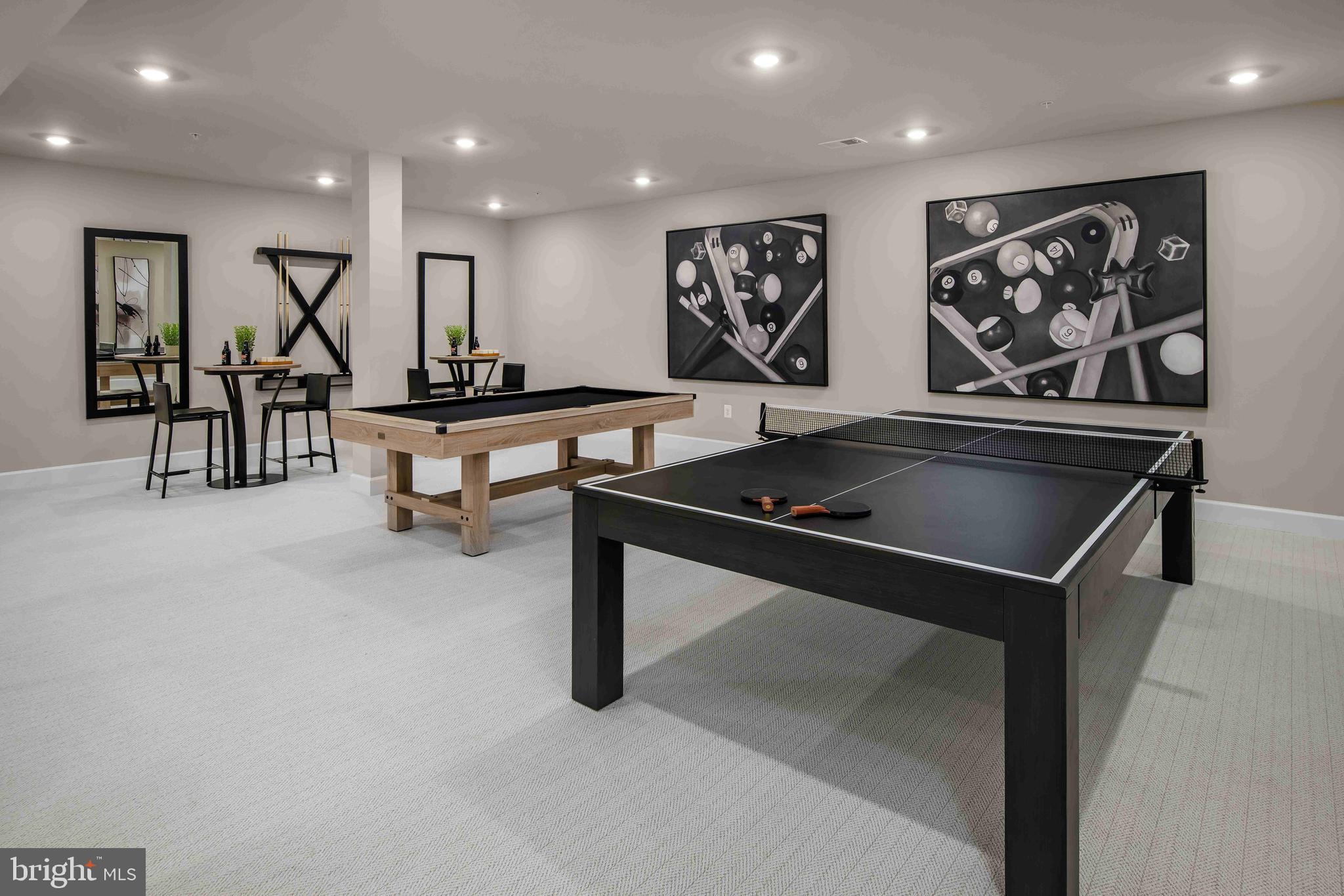 POINTERS VIEW - Residential