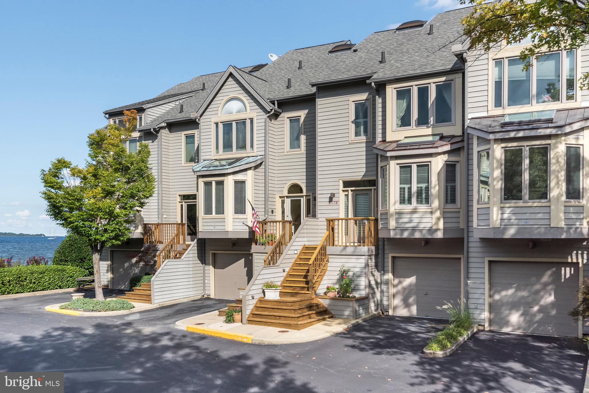 VILLAGE OF CHESAPEAKE HARBOUR - Residential