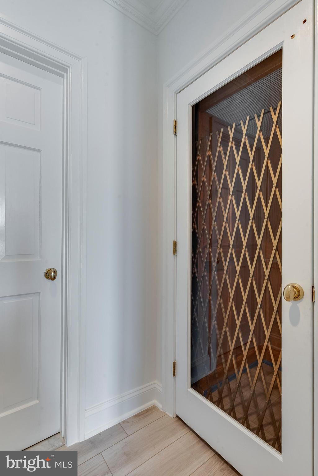 VILLAGE OF CHESAPEAKE HARBOUR - Residential