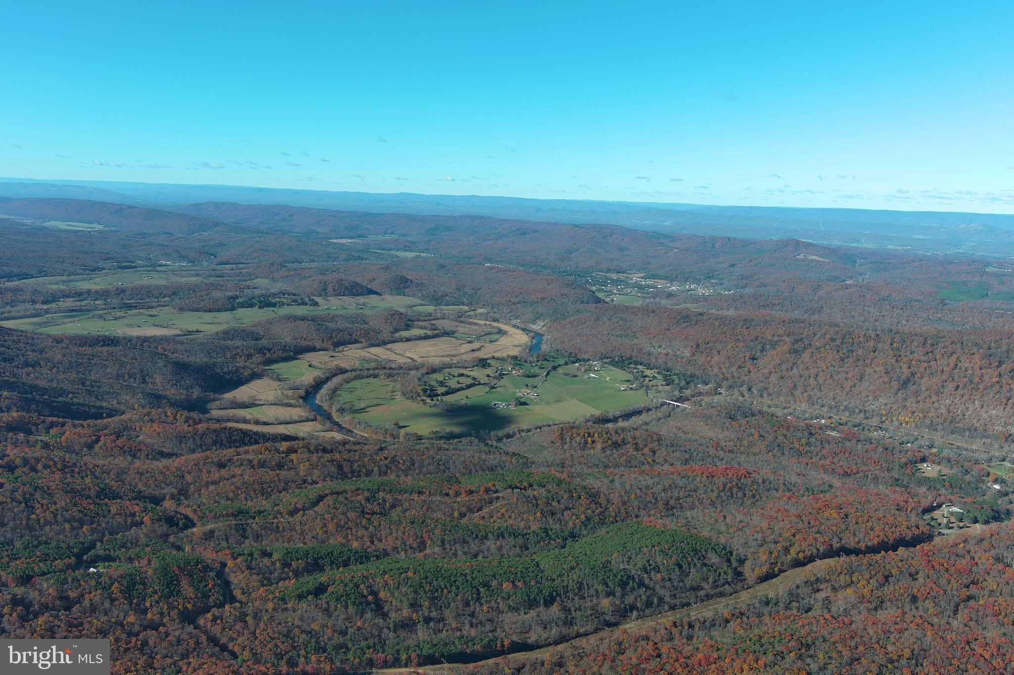 SHADOW KNOLLS - Land