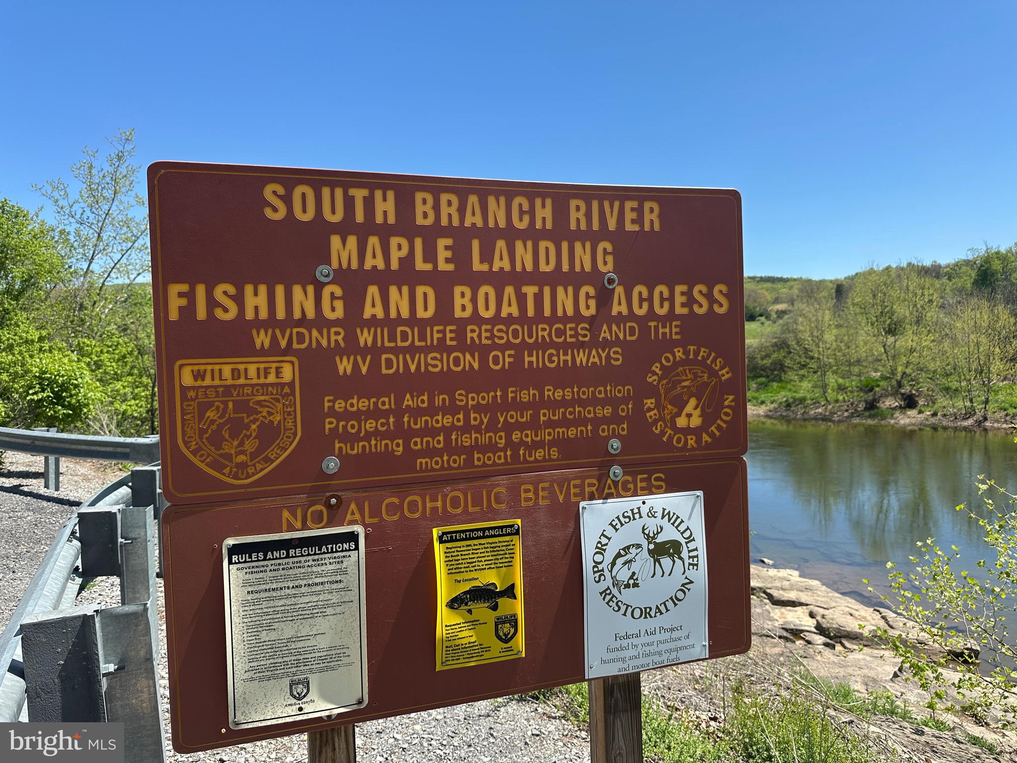 SHADOW KNOLLS - Land