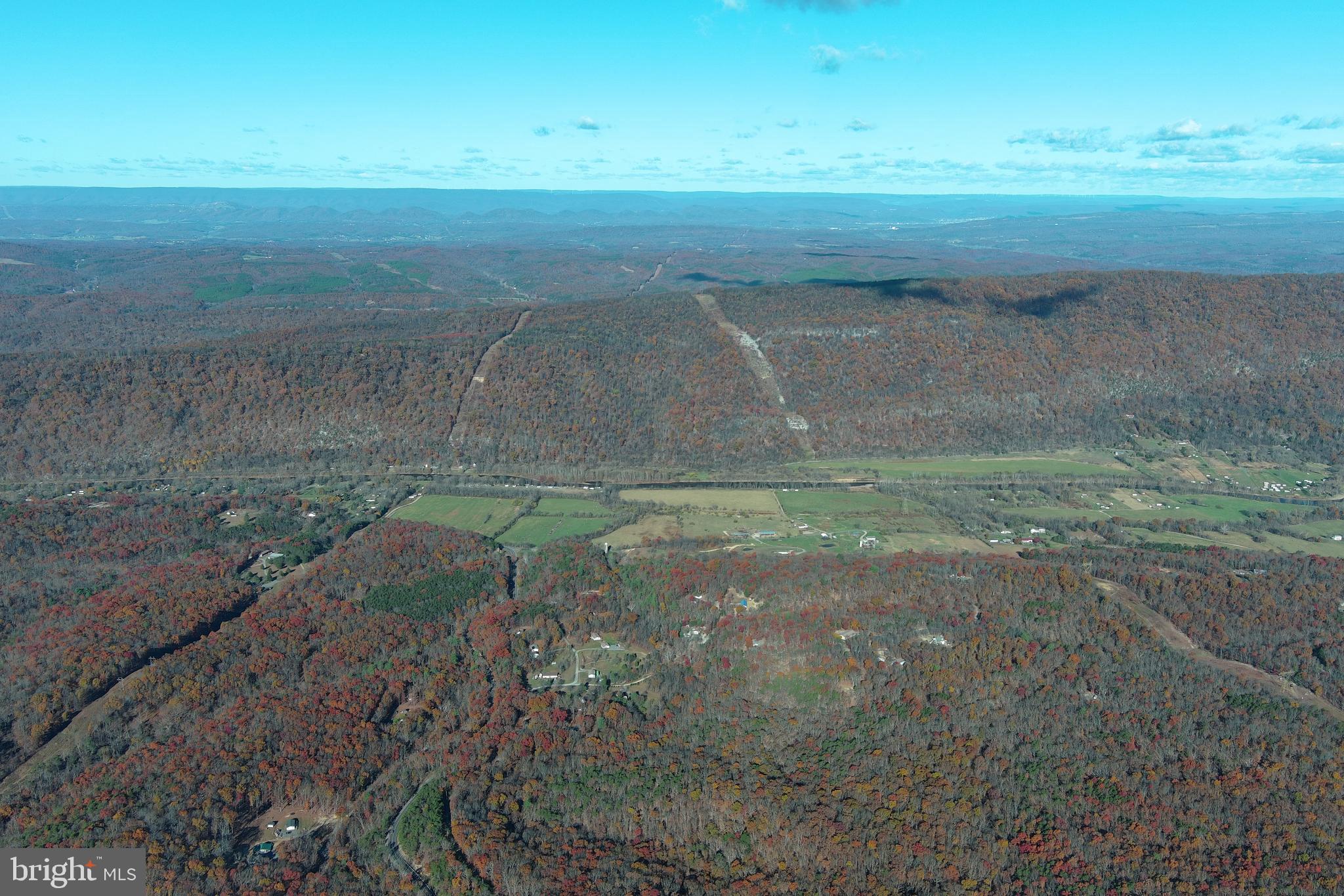 SHADOW KNOLLS - Land