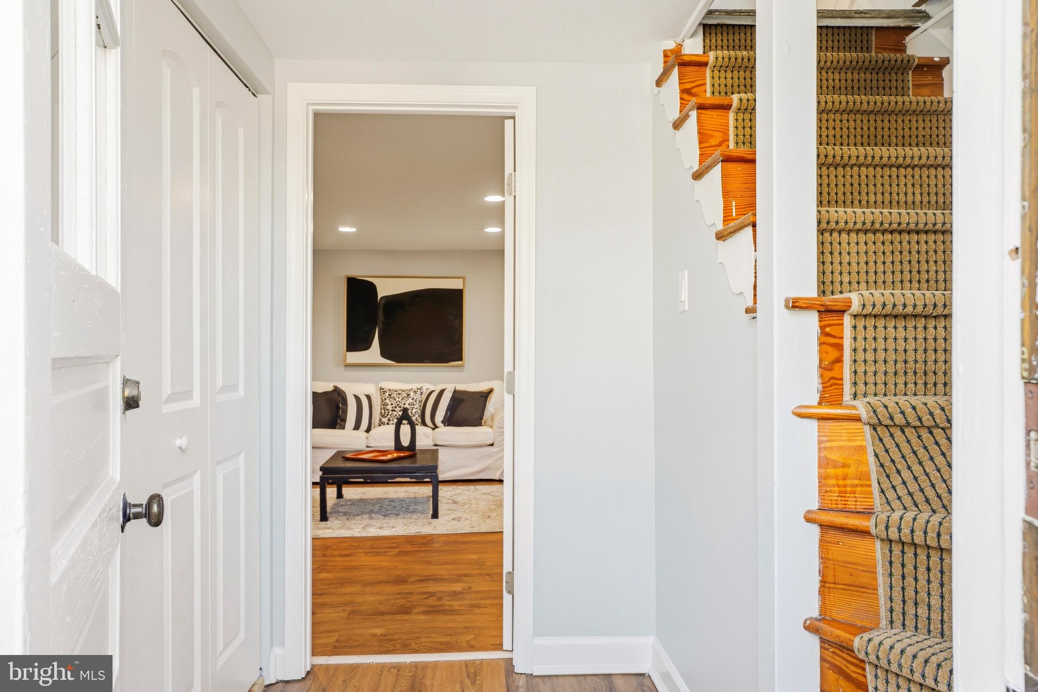 GREENBRIER - Residential