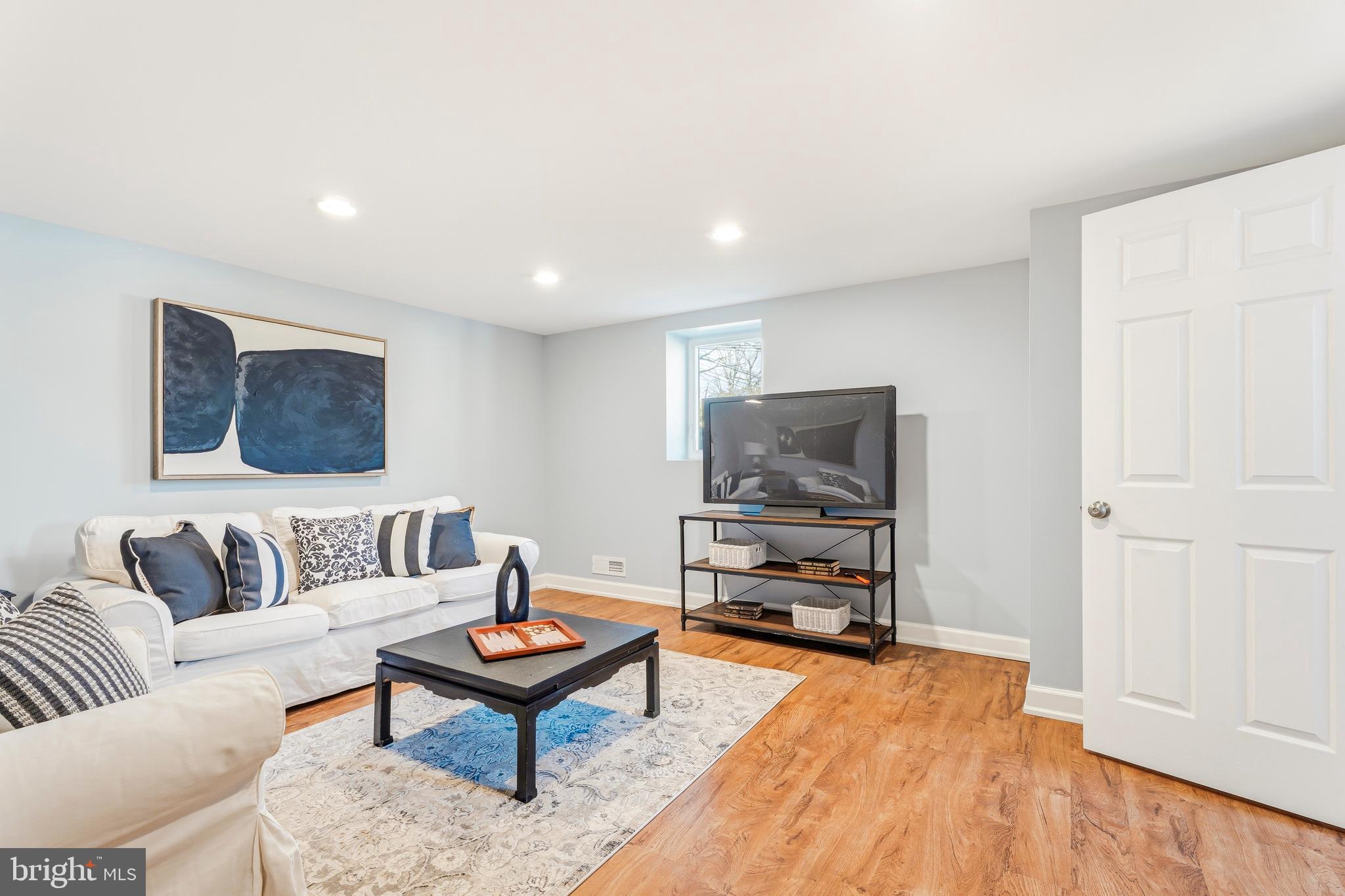 GREENBRIER - Residential