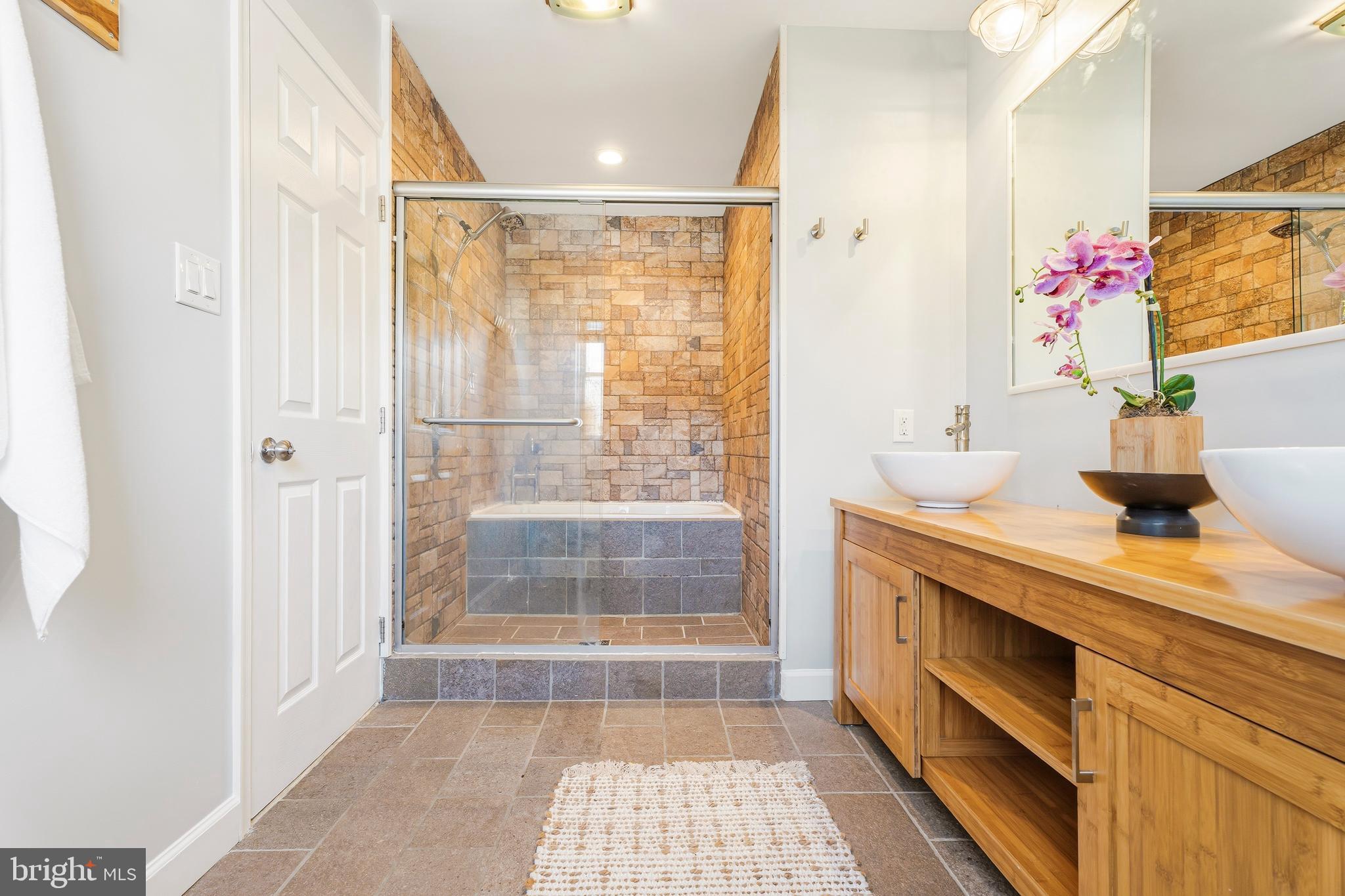 GREENBRIER - Residential