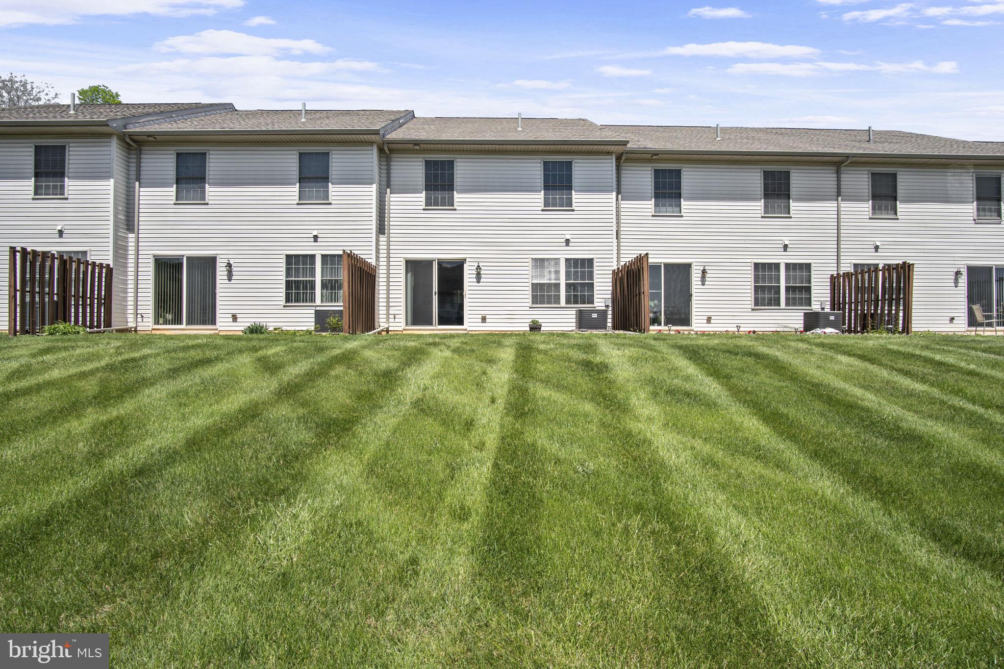 MELBOURNE PLACE - Residential