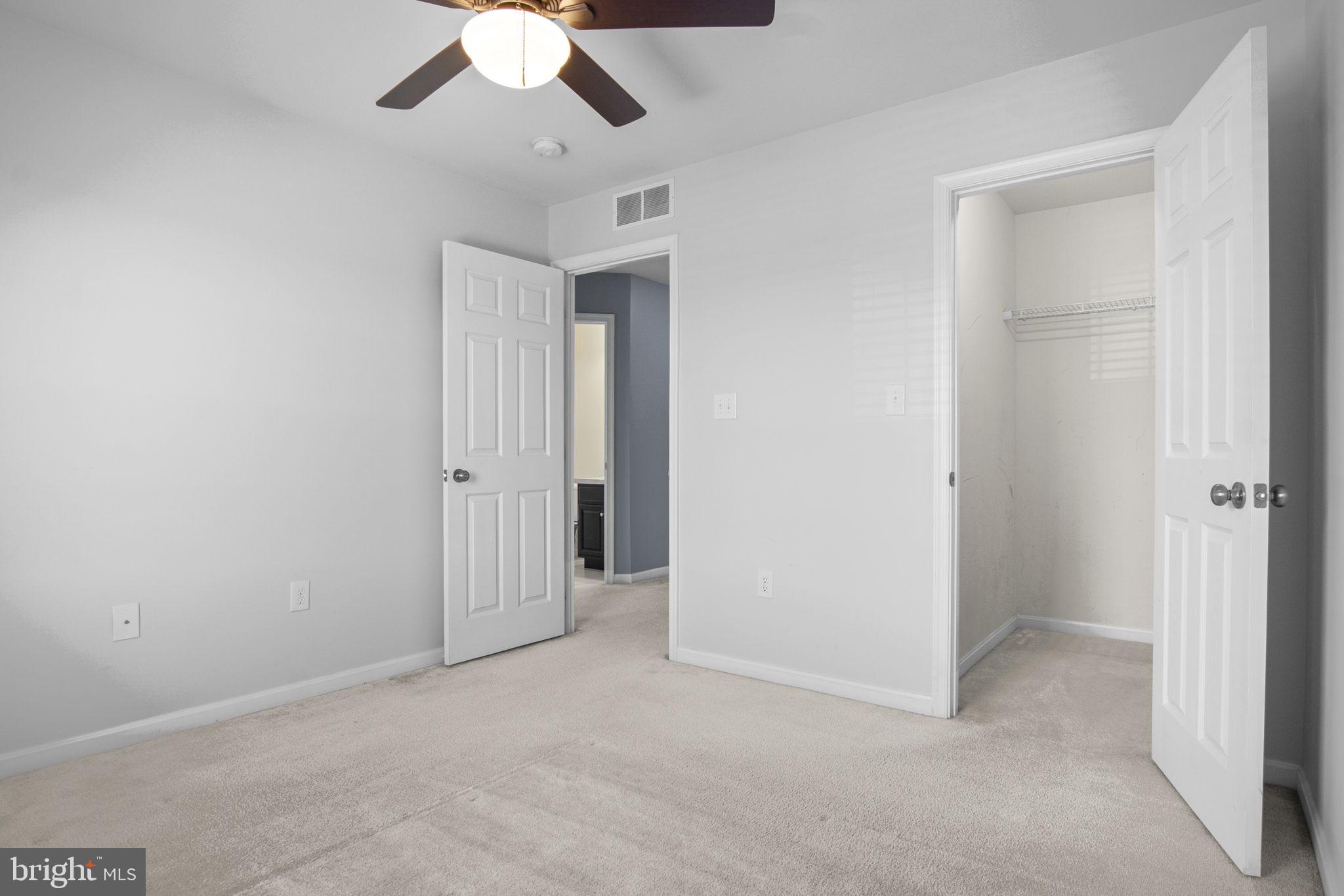 MELBOURNE PLACE - Residential