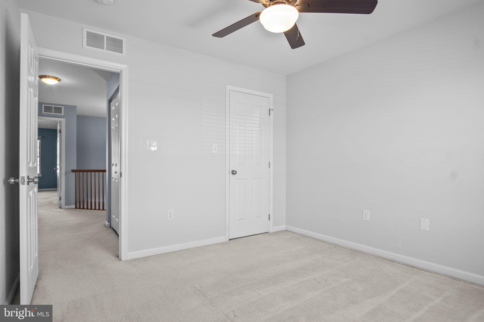 MELBOURNE PLACE - Residential