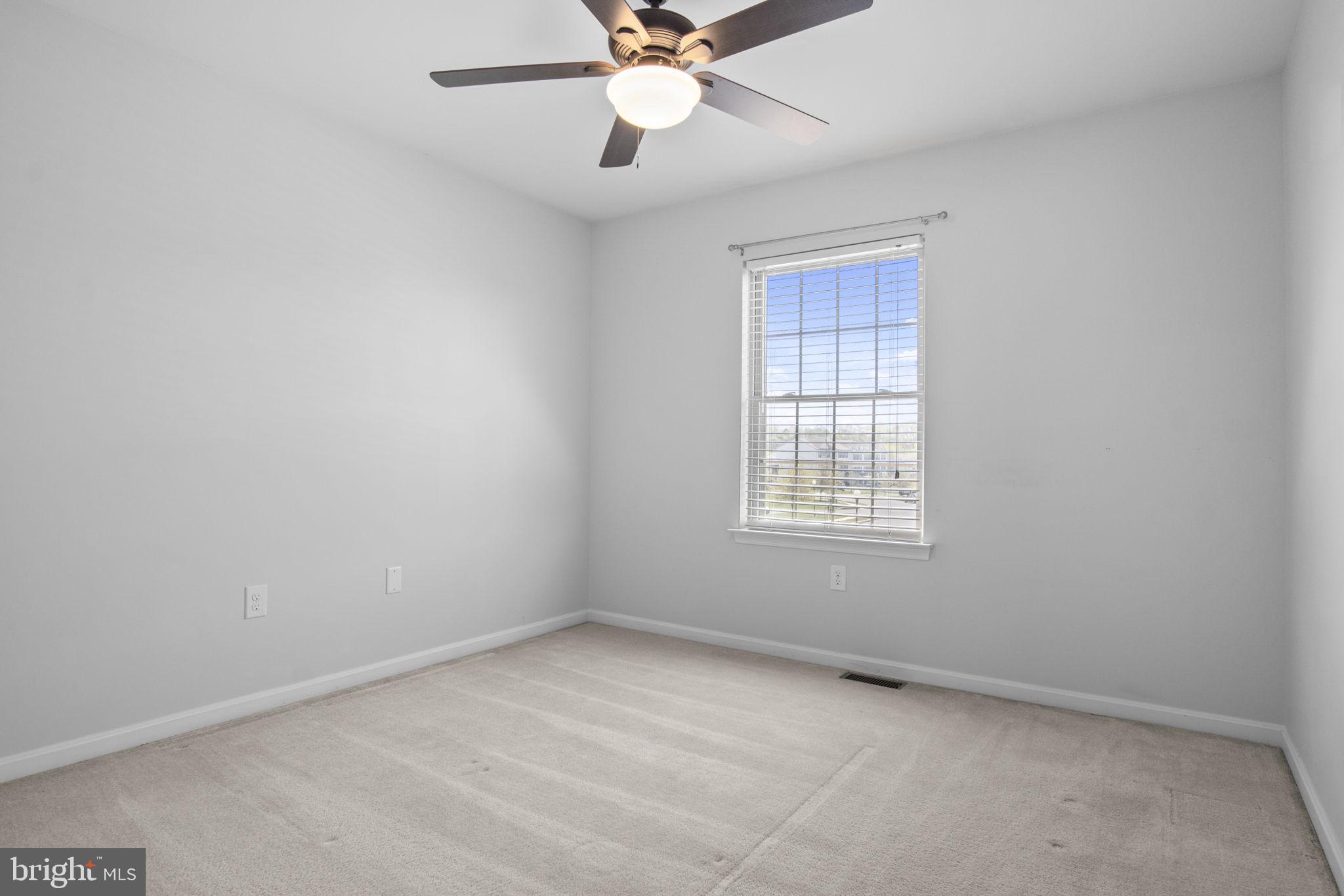 MELBOURNE PLACE - Residential