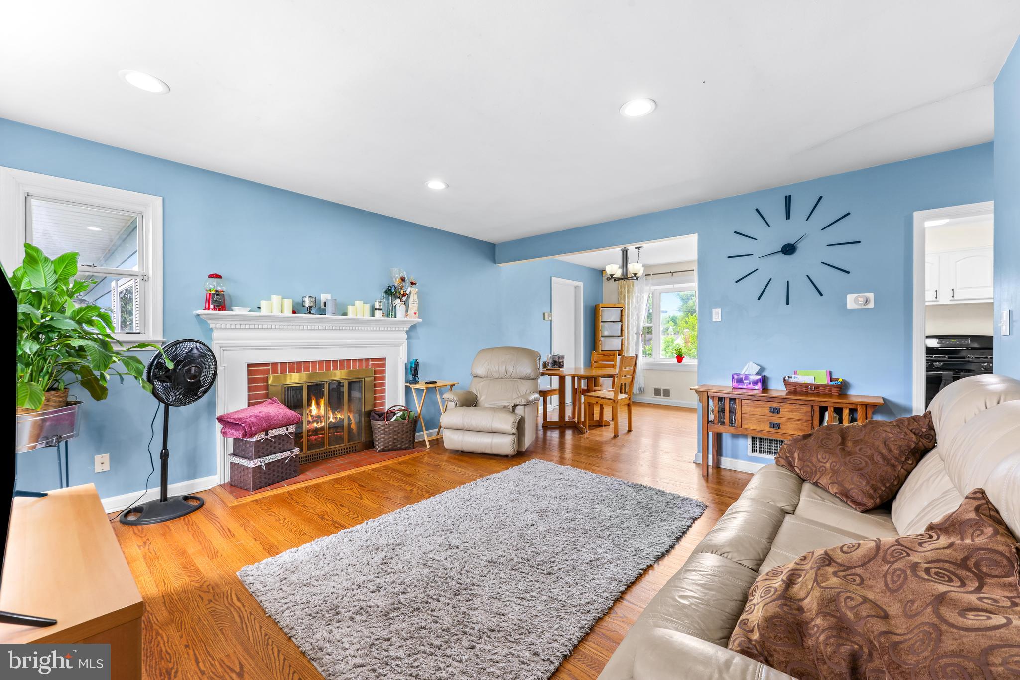 ARUNDEL HILLS - Residential