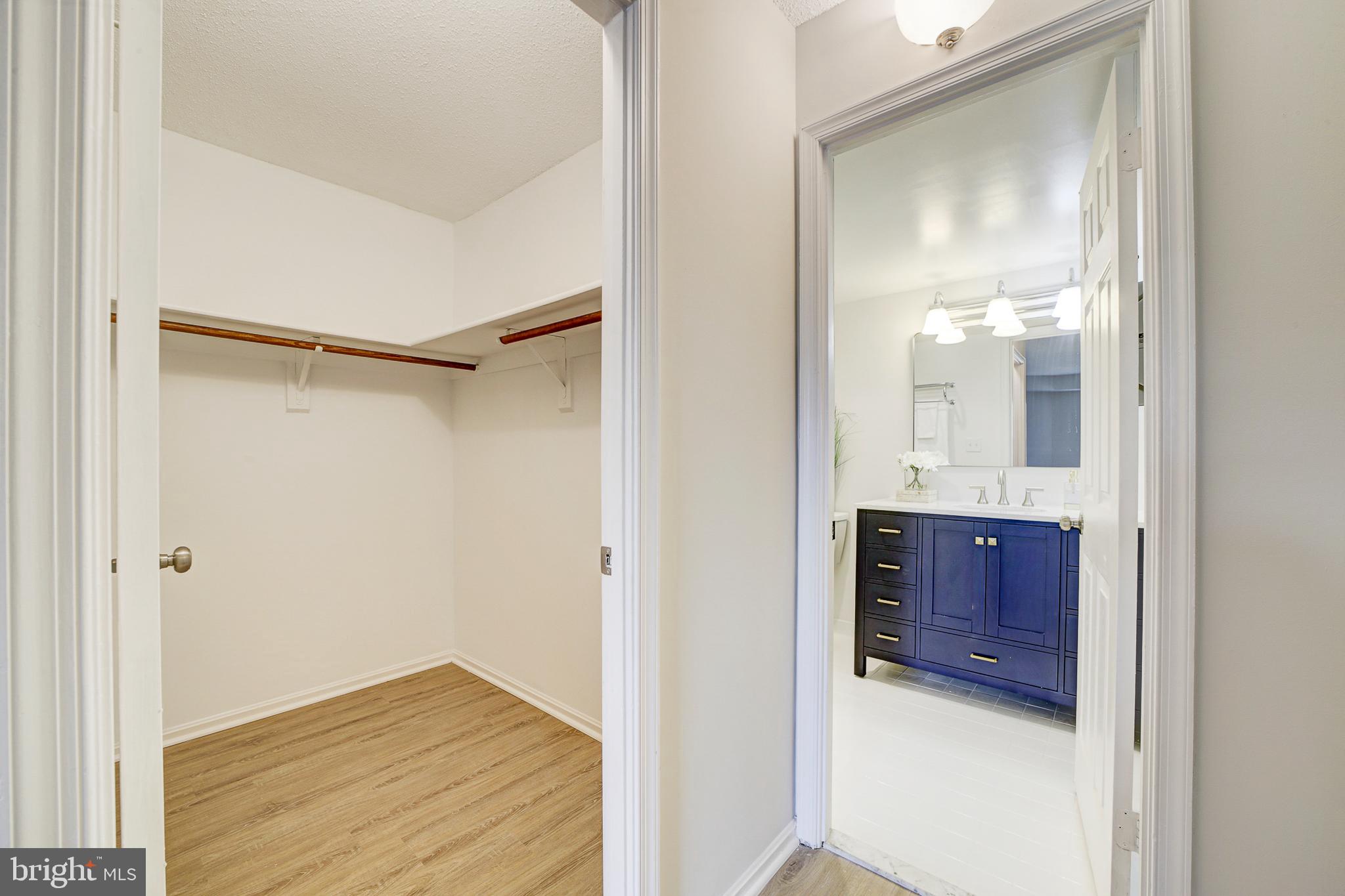 ASTORIA CONDOMINIUM - Residential