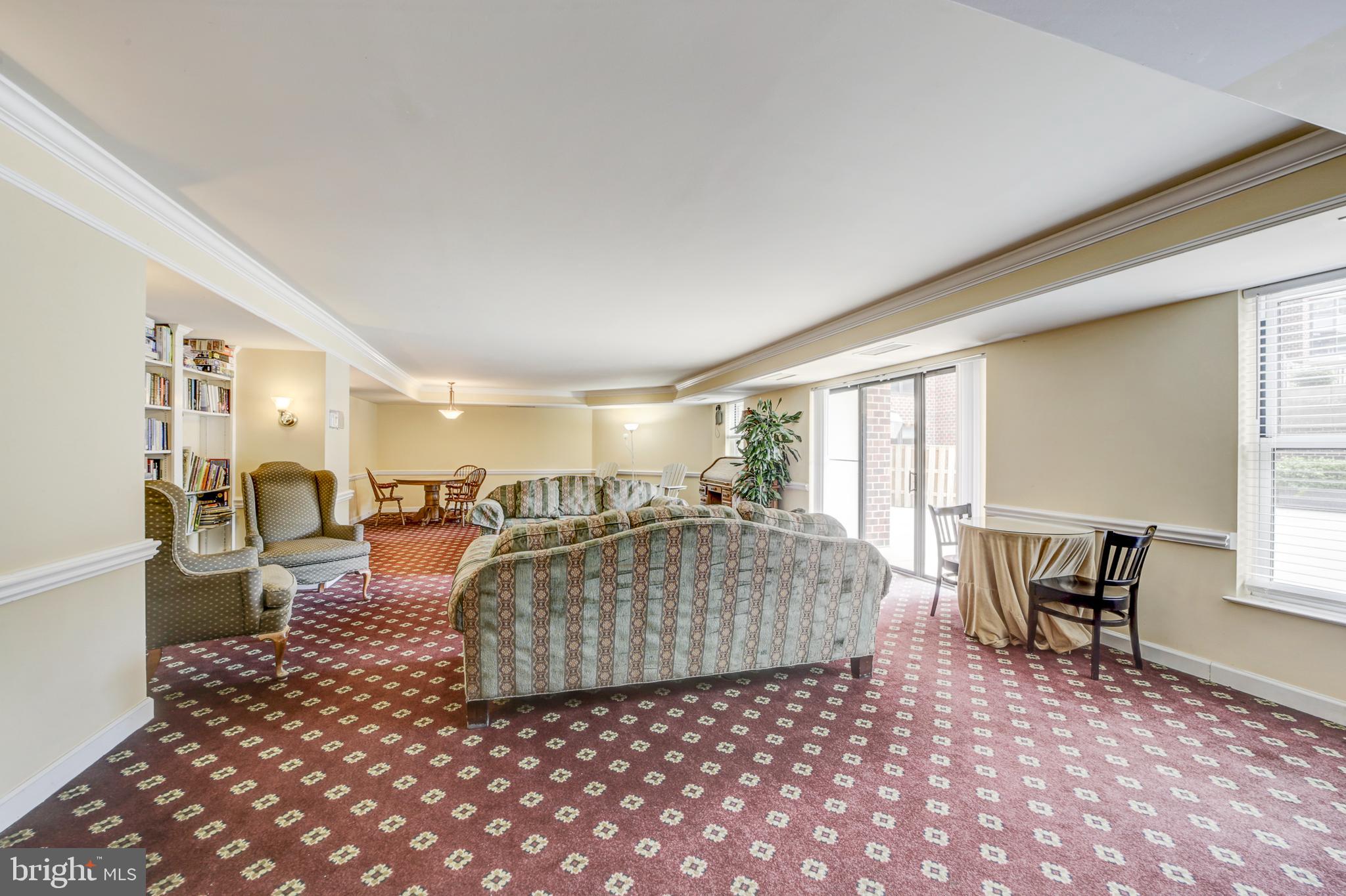 ASTORIA CONDOMINIUM - Residential