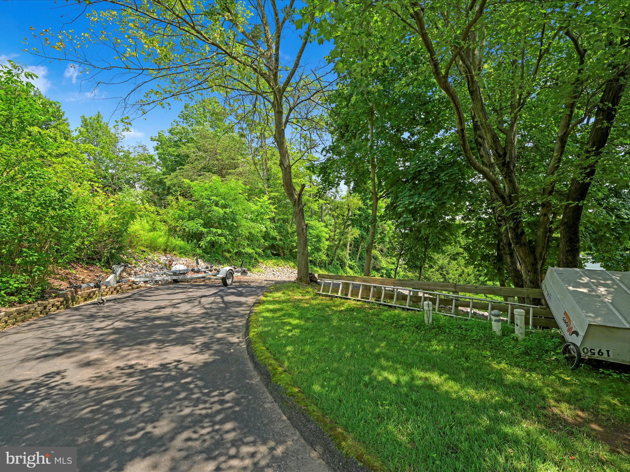 1950-51 WYNONAH DRIVE