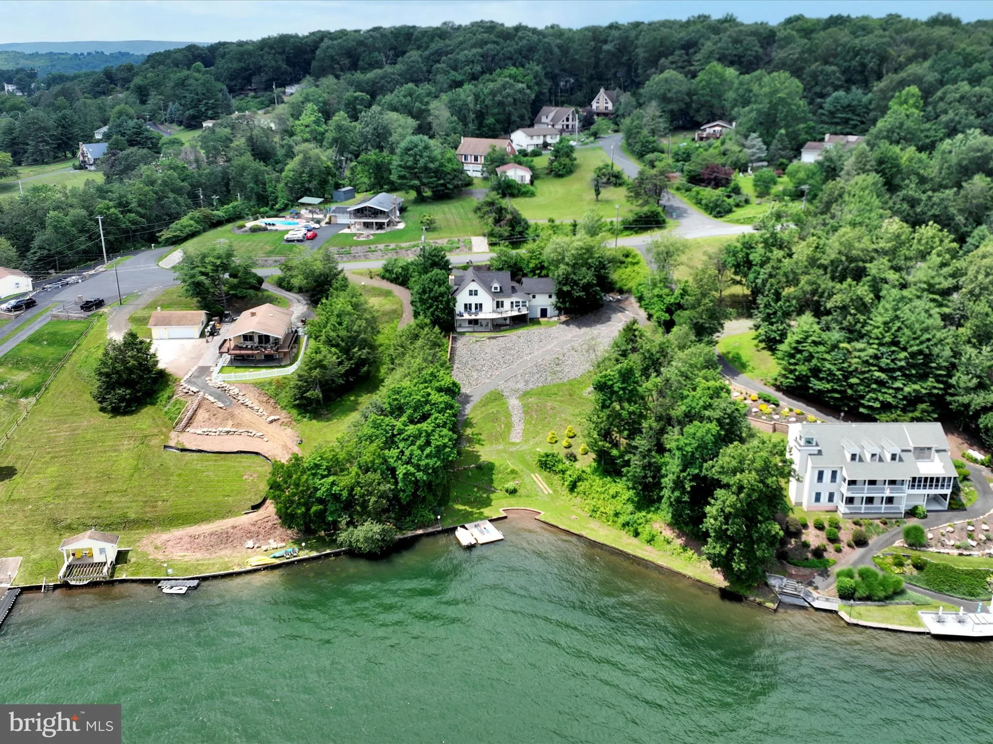 Auburn, Pennsylvania 17922, United States, 3 Bedrooms Bedrooms, ,3 BathroomsBathrooms,Residential,Active,164941