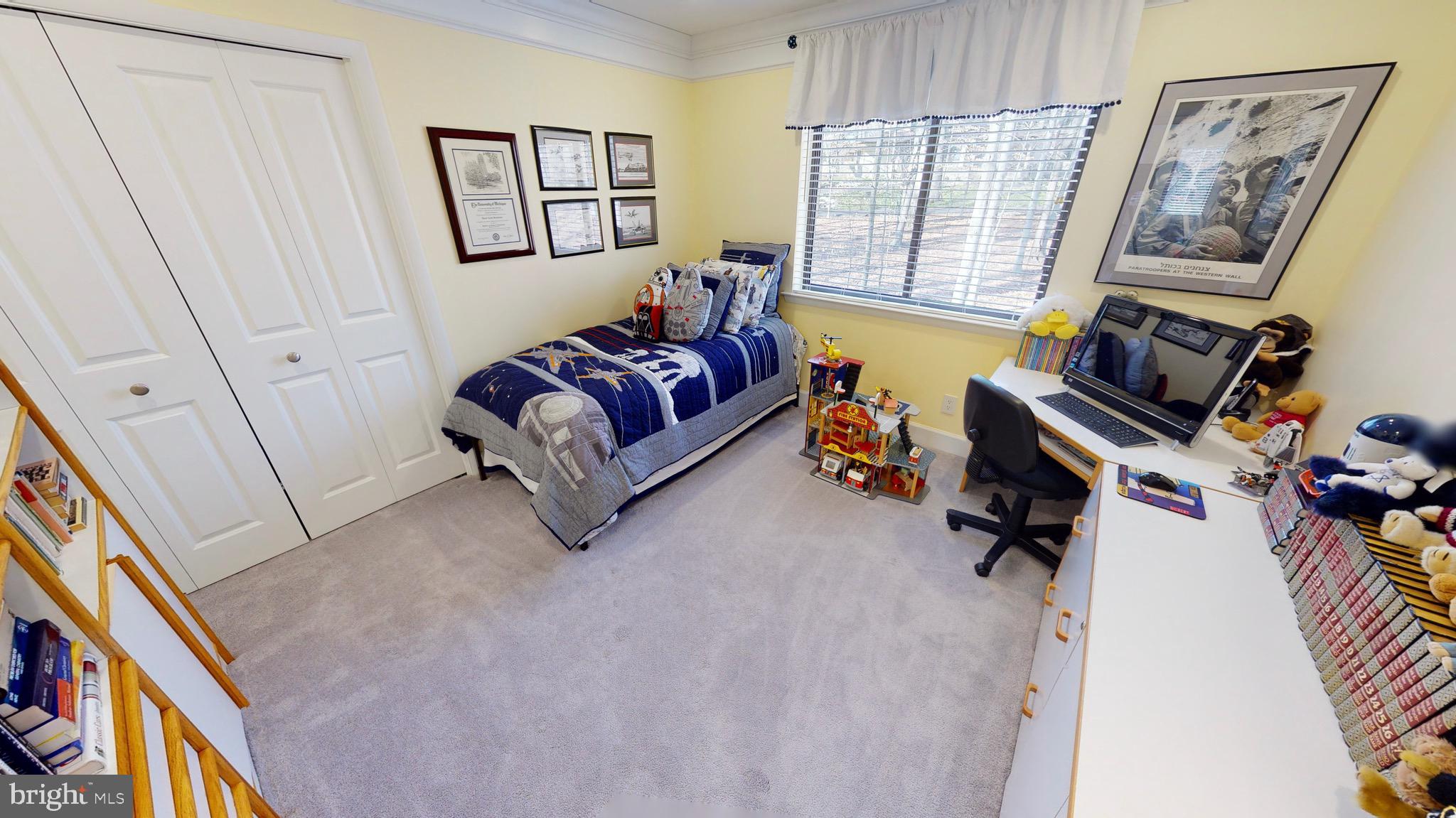 VALLEY BROOK - Residential