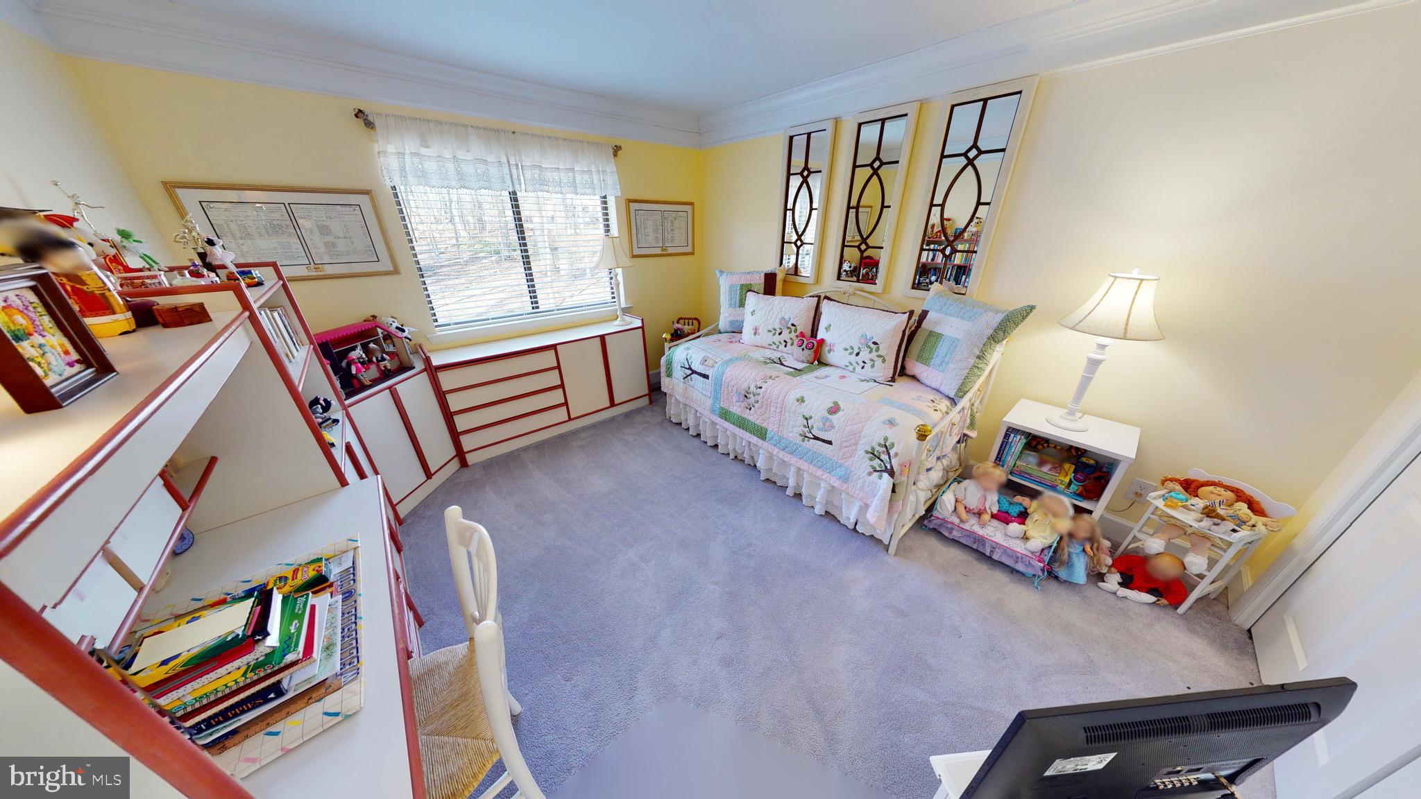 VALLEY BROOK - Residential