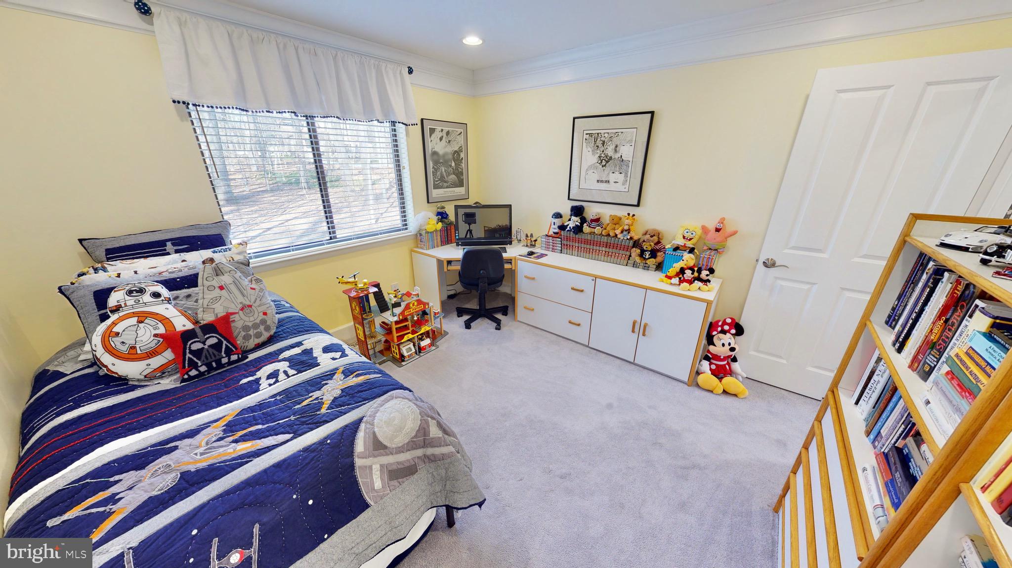 VALLEY BROOK - Residential