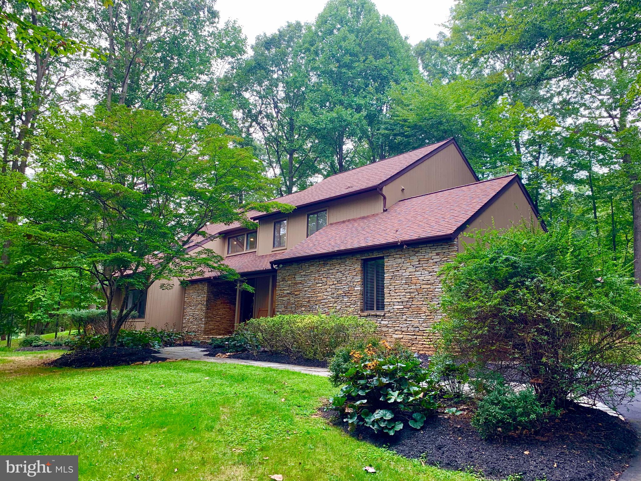 VALLEY BROOK - Residential