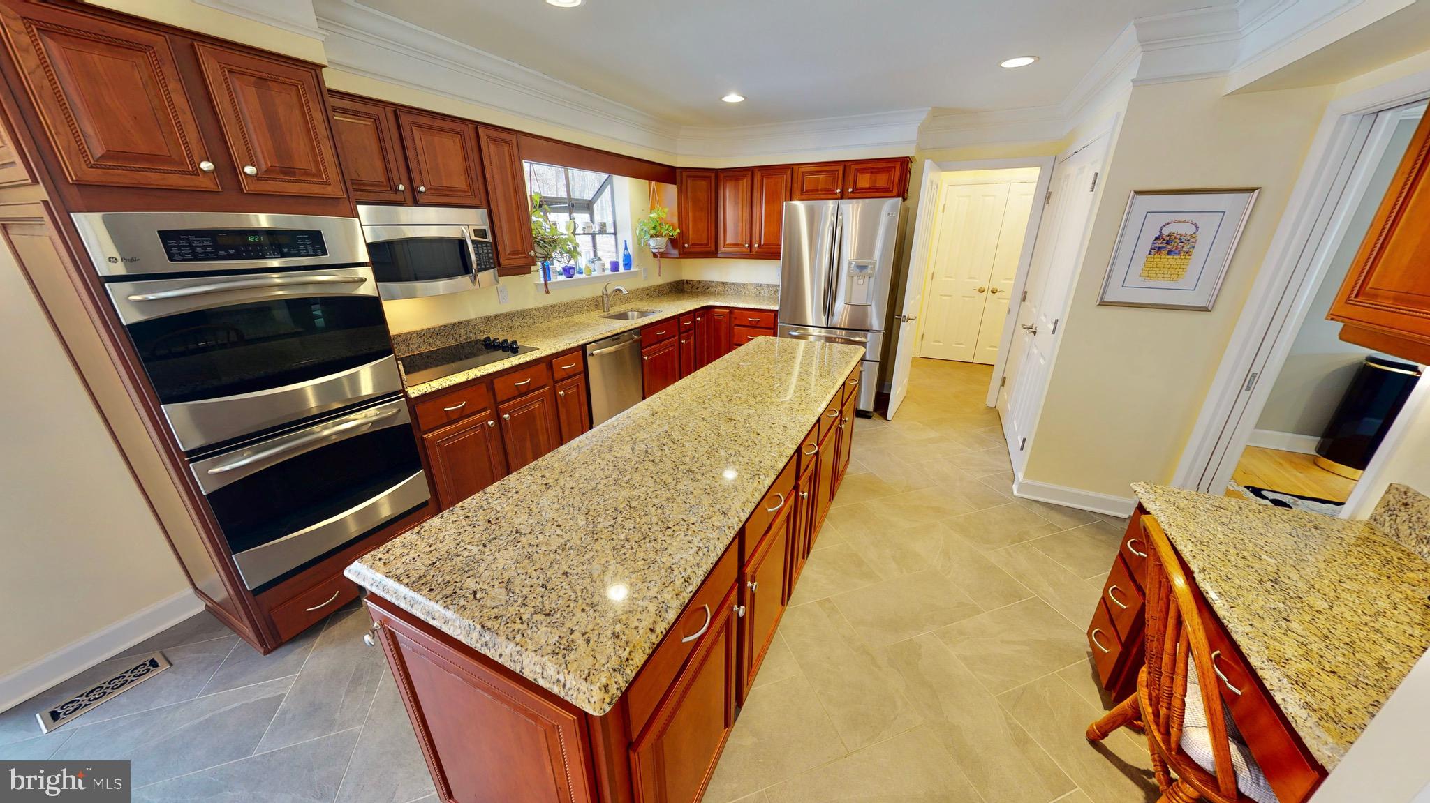 VALLEY BROOK - Residential