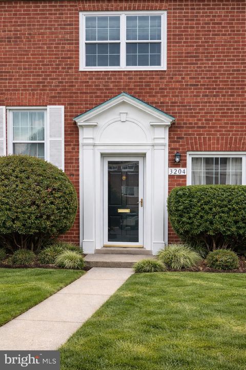 3204 RAVENSWORTH PLACE ALEXANDRIA VA 22302