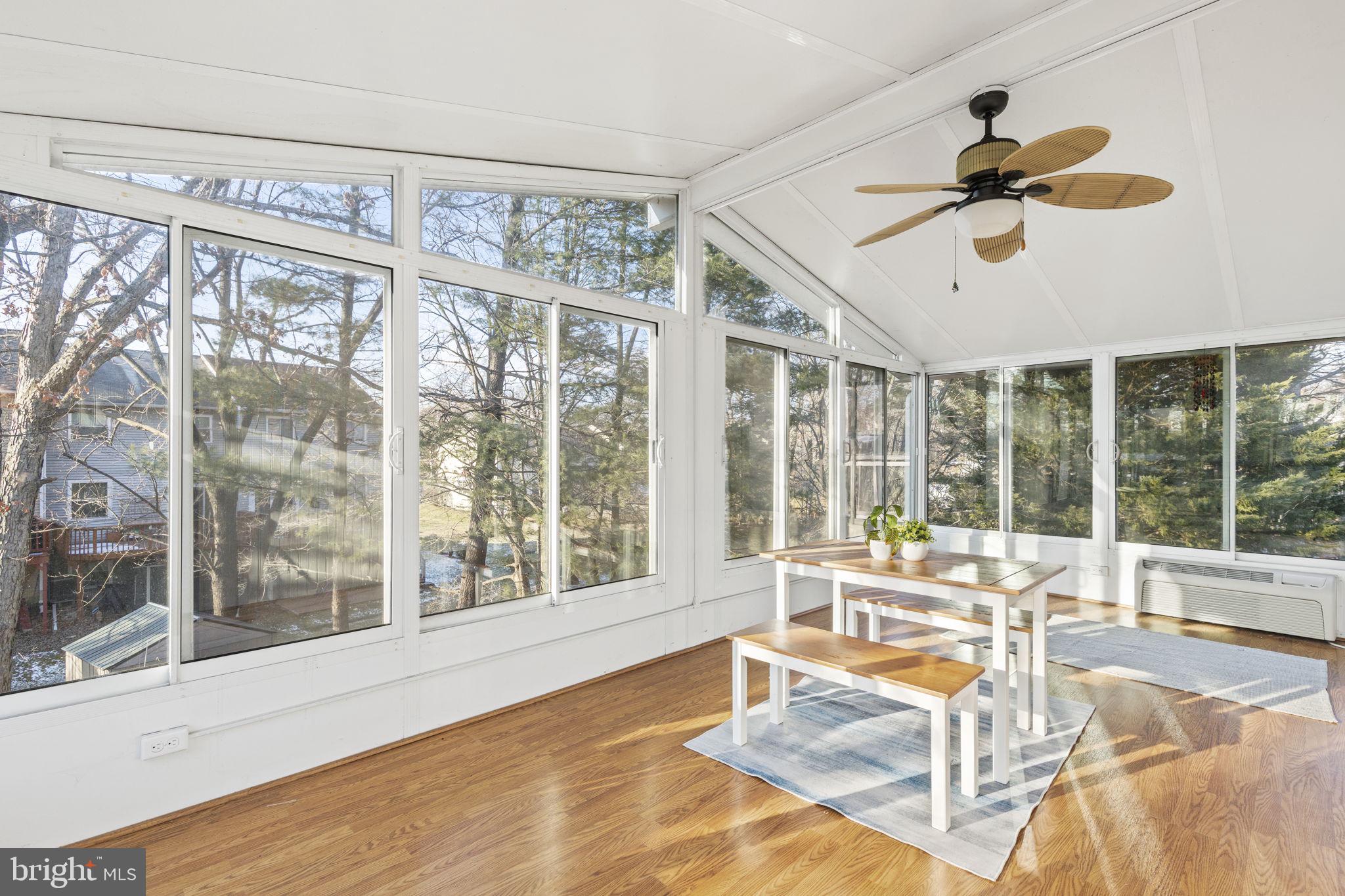 WOODFALL - Residential