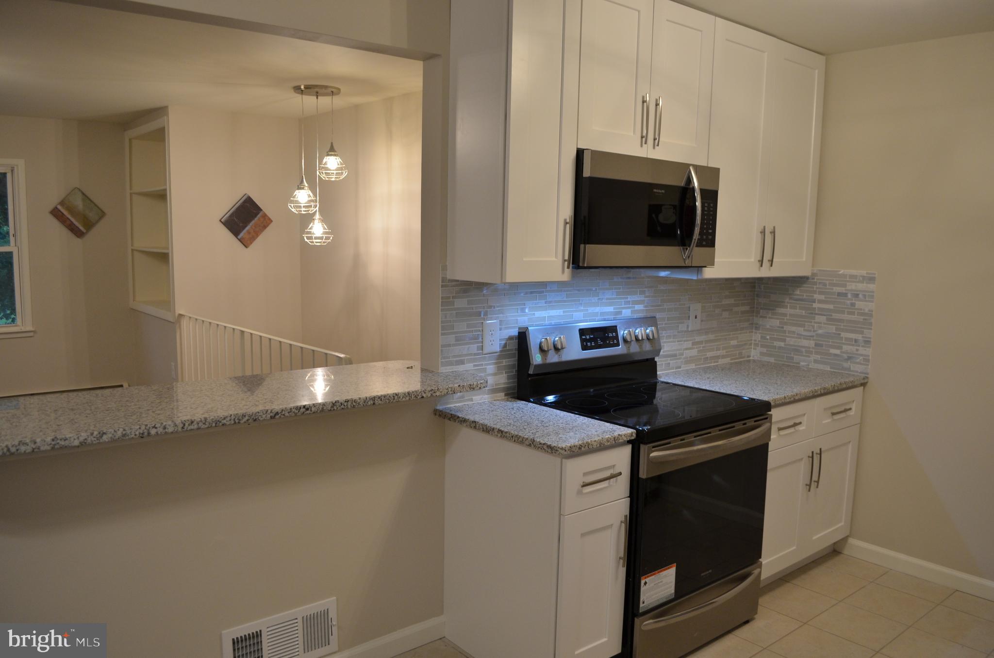 DALE CITY - Residential