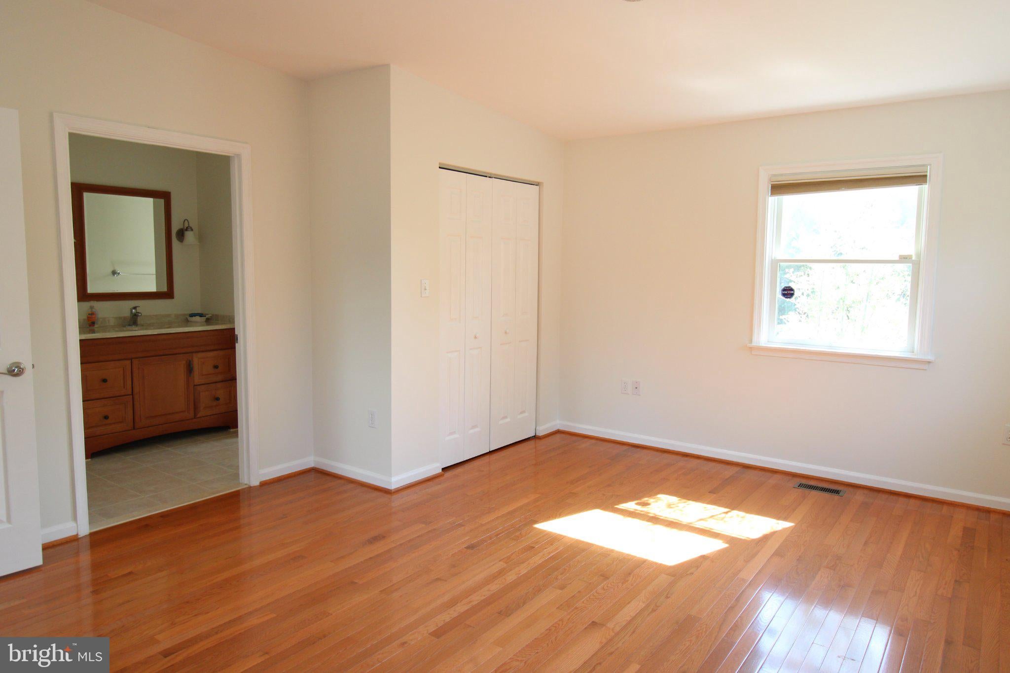 5100 AMPTHILL DRIVE