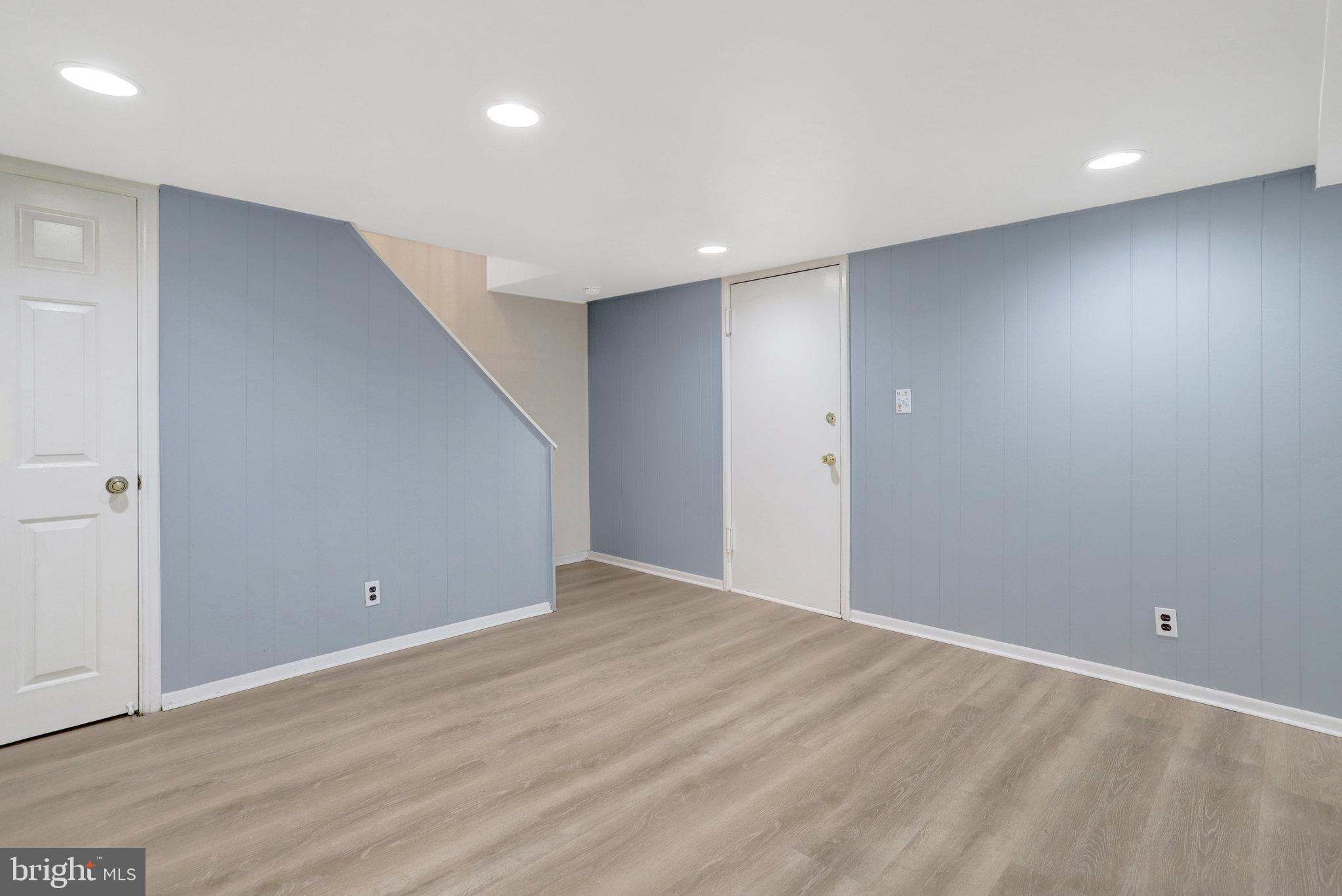 FAIRLINGTON VILLAGES - Residential