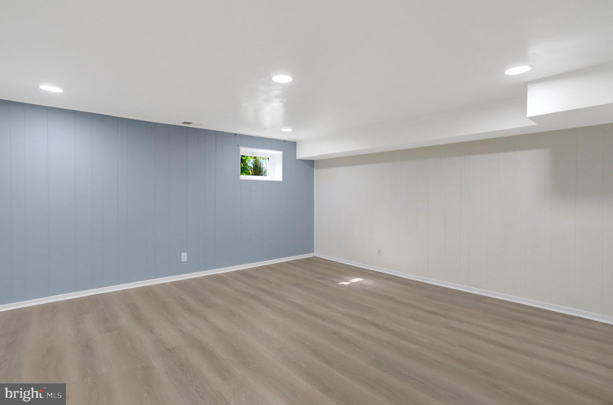 FAIRLINGTON VILLAGES - Residential