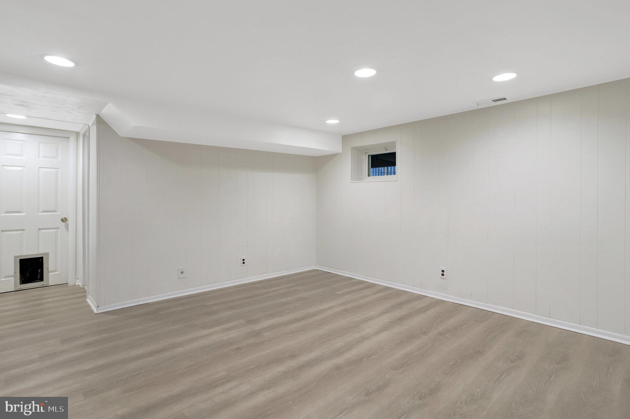 FAIRLINGTON VILLAGES - Residential