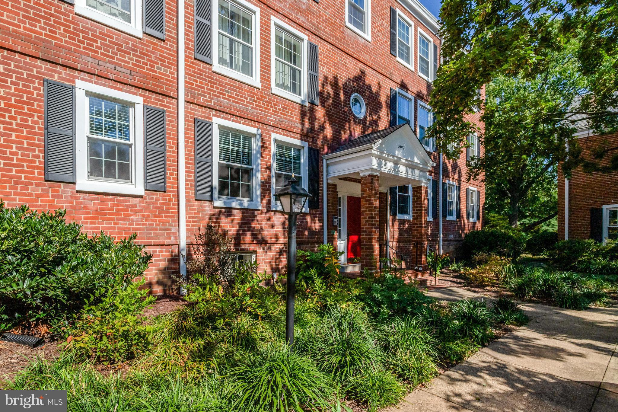 FAIRLINGTON VILLAGES - Residential