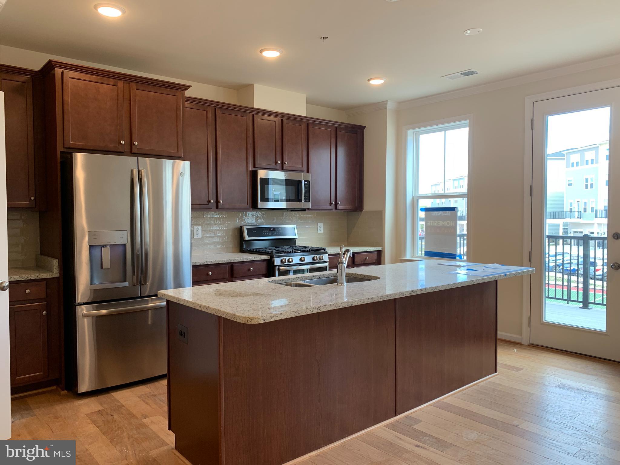 STONE MILL - Residential Lease