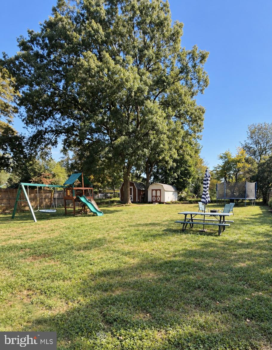 1193 HAMPTON ROAD