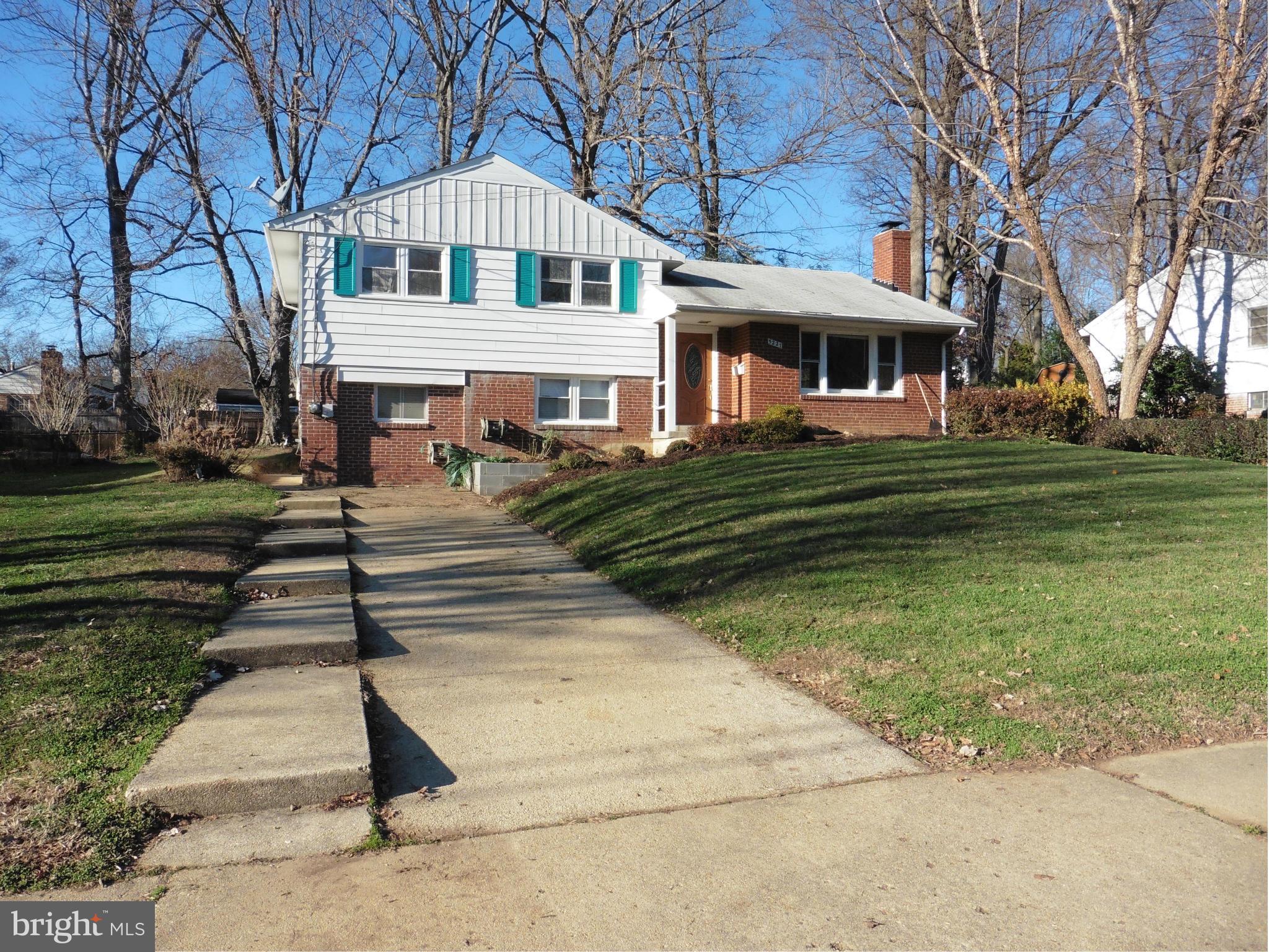 NORTH SPRINGFIELD - Residential