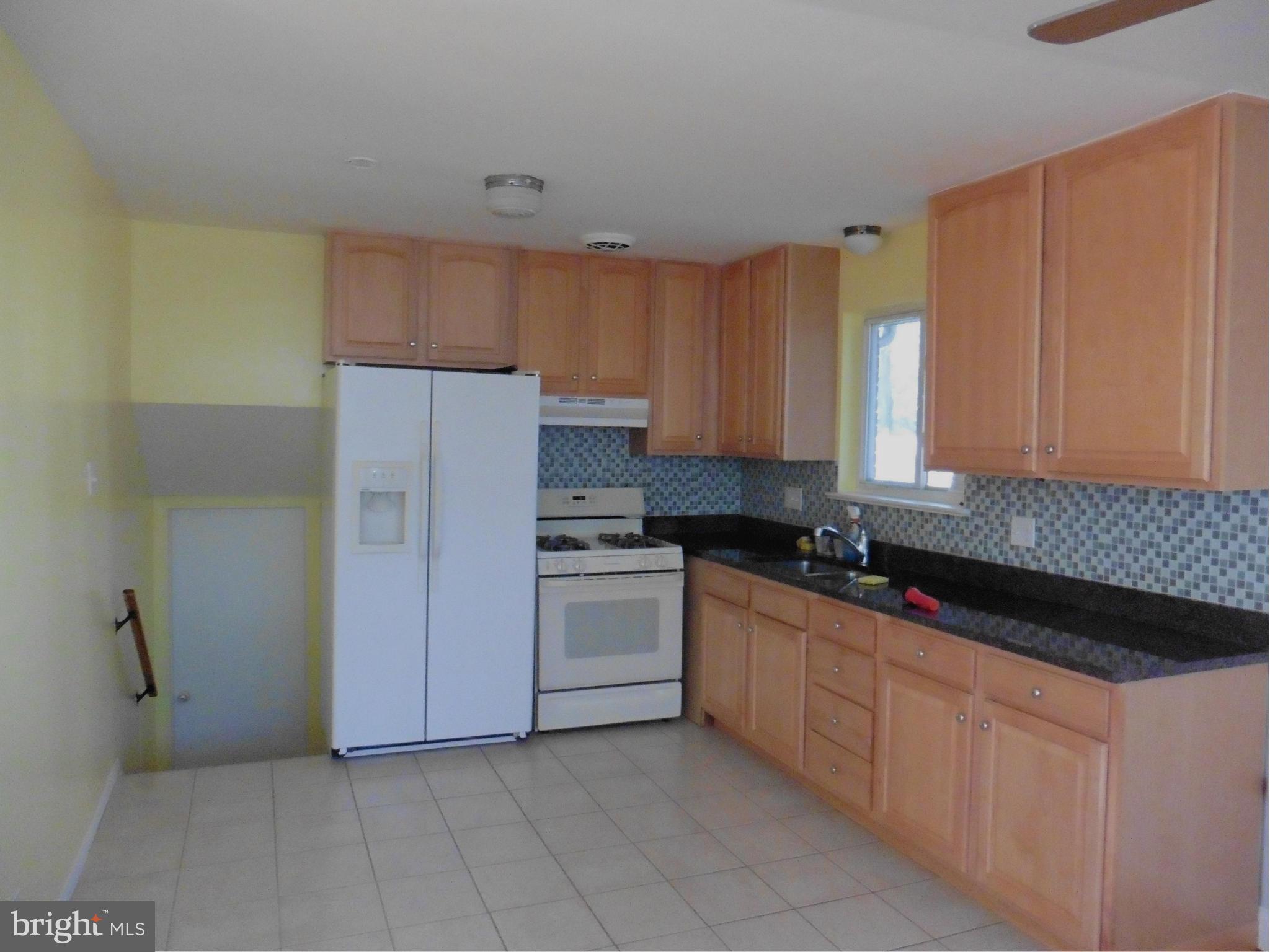 NORTH SPRINGFIELD - Residential