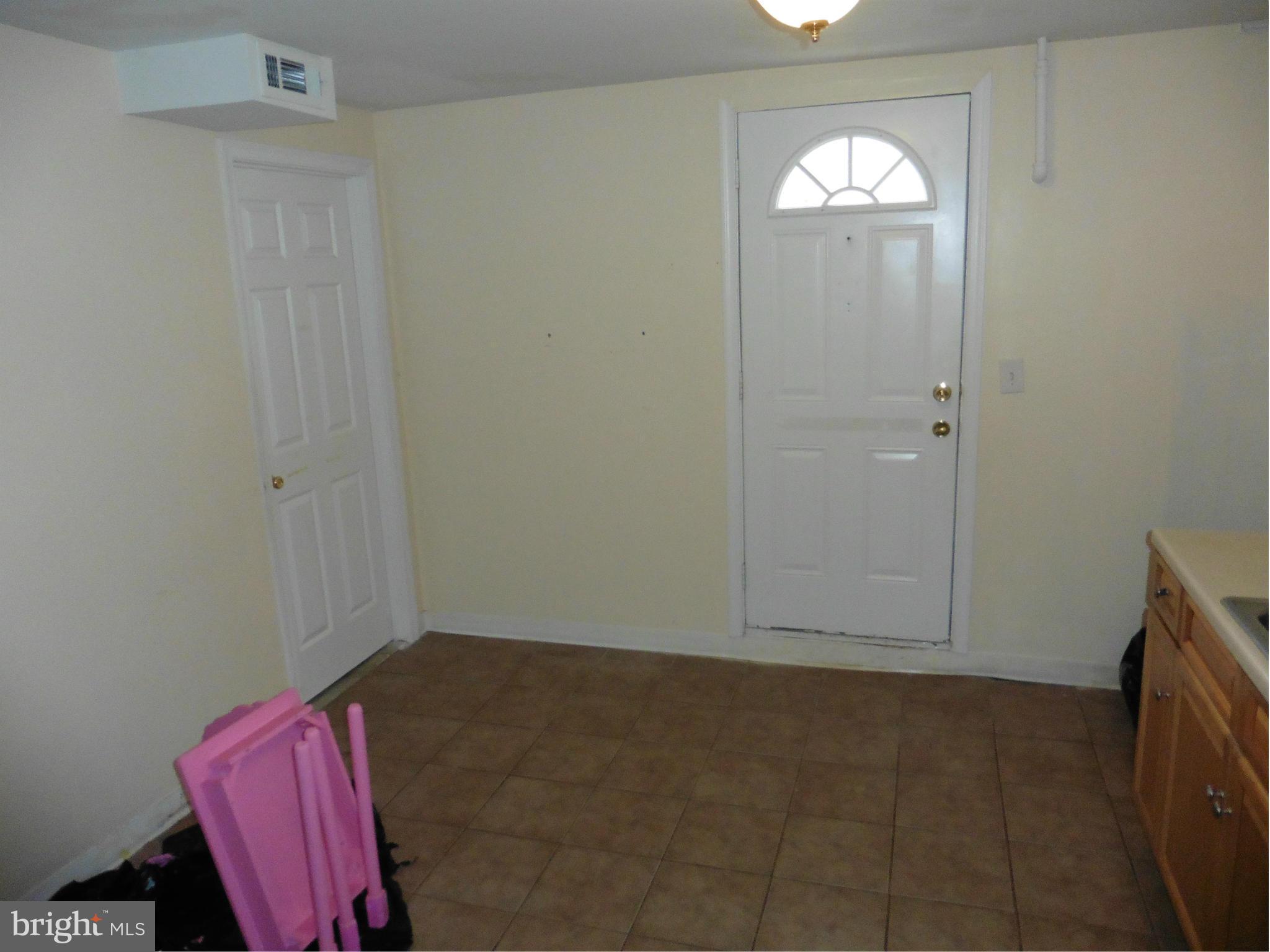 NORTH SPRINGFIELD - Residential